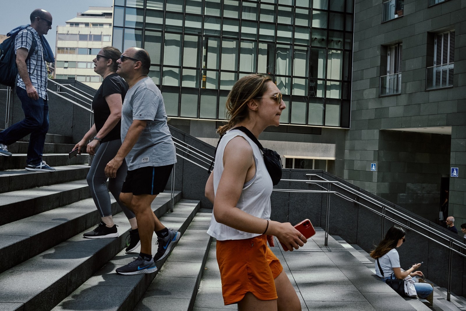 Talleres y cursos de fotografia de calle en Bilbao con Rober Tomás en http://robertomasfoto.com 