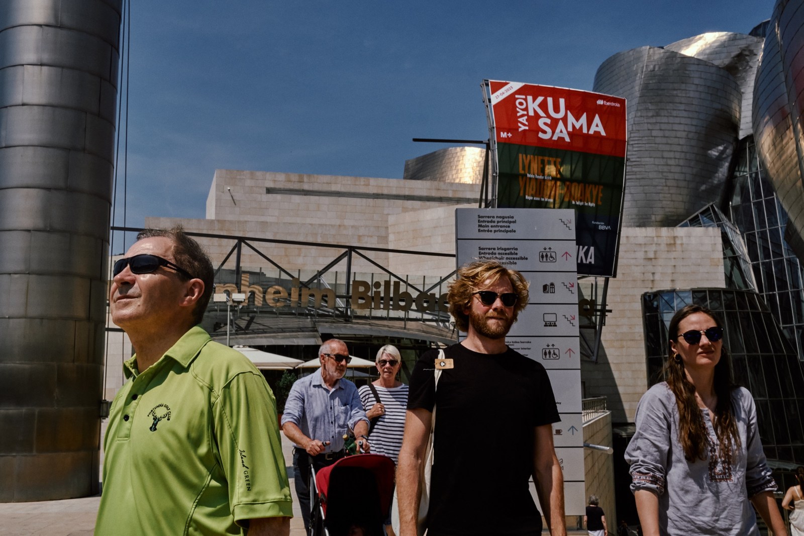 Talleres y cursos de fotografia de calle en Bilbao con Rober Tomás en http://robertomasfoto.com 