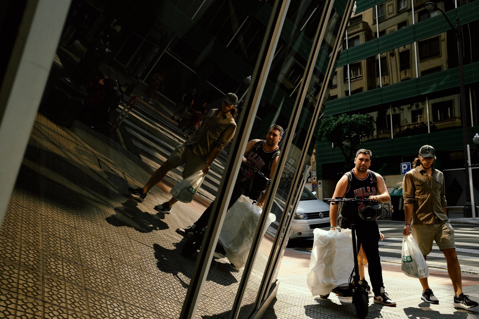 Talleres y cursos de fotografia de calle en Bilbao con Rober Tomás en http://robertomasfoto.com 