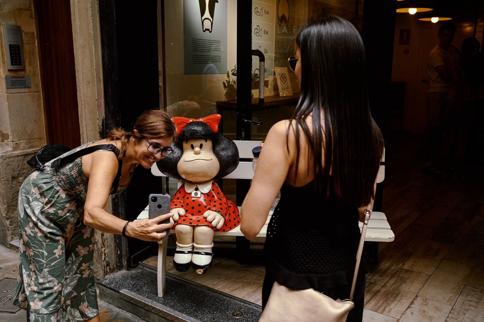 Talleres y cursos de fotografia de calle en Barcelona con Rober tomas en http://robertomasfoto.com 