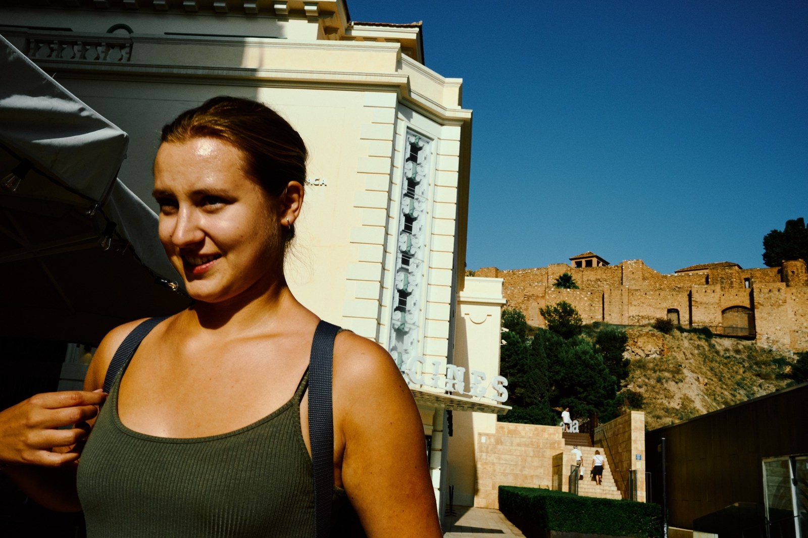 Talleres y cursos de fotografía de calle en Malaga con Rober Tomas