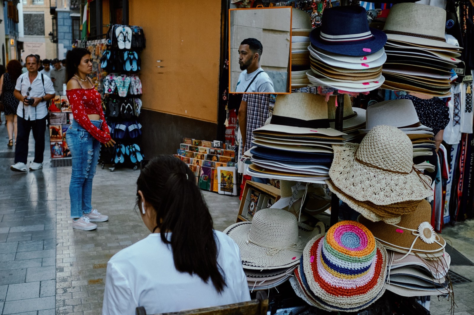 Talleres y cursos de fotografía de calle en Malaga con Rober Tomas