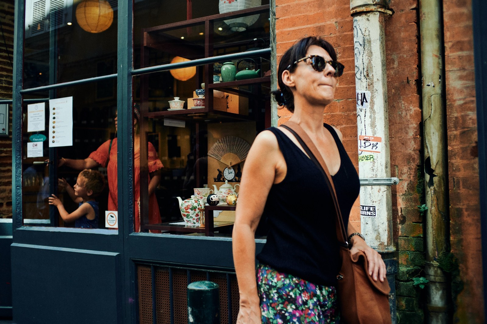 Talleres y cursos de Fotografia de Calle en Toulouse Francia con Rober Tomas en http://robertomasfoto.com 