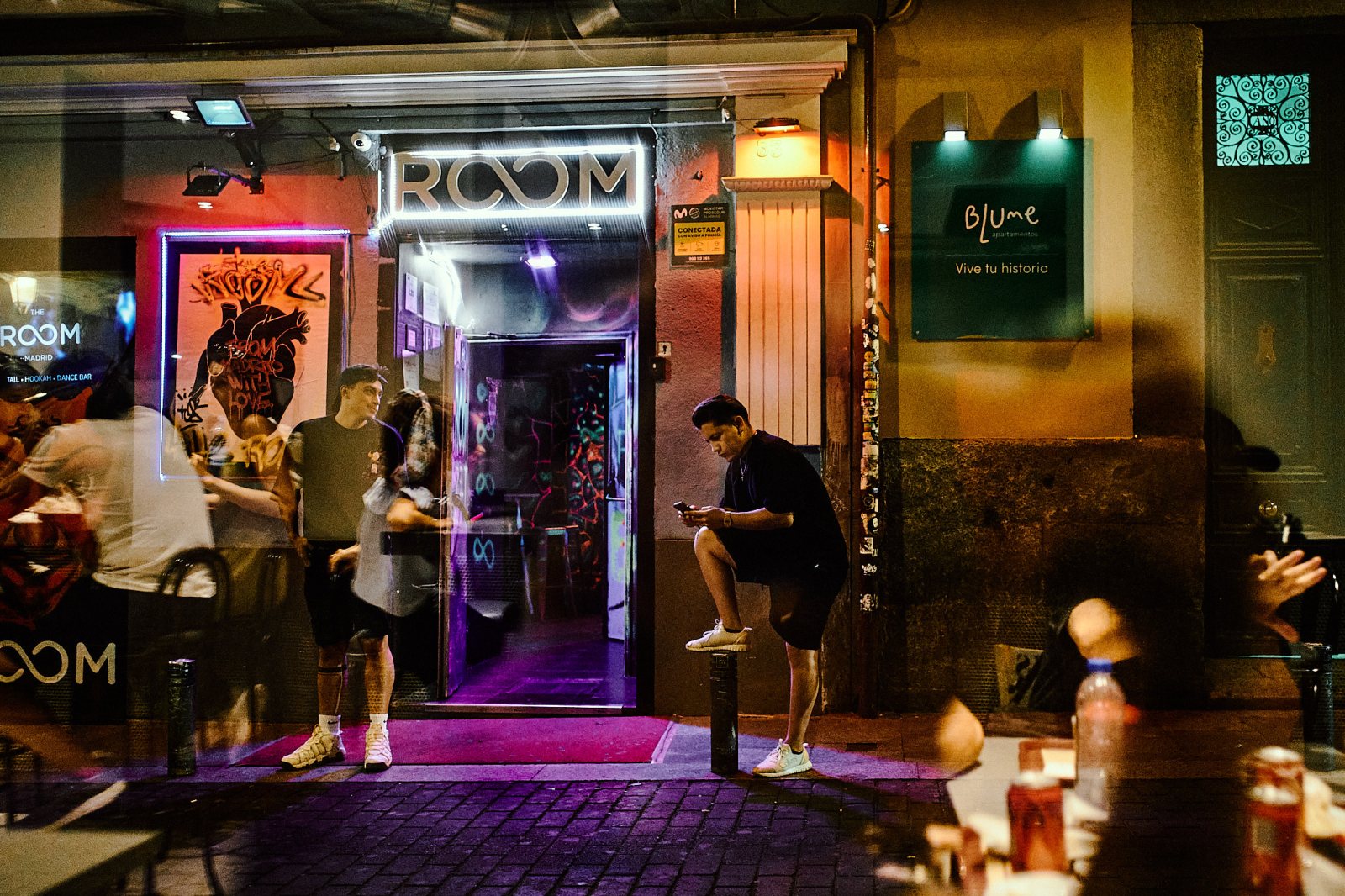 Talleres de Fotografía de Calle en Madrid con Rober Tomas en http://robertomasfoto.com 