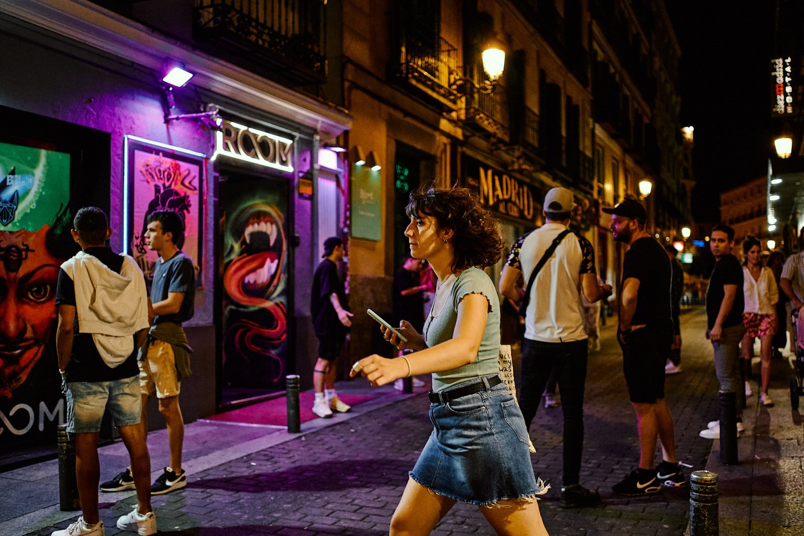Talleres de Fotografía de Calle en Madrid con Rober Tomas en http://robertomasfoto.com 