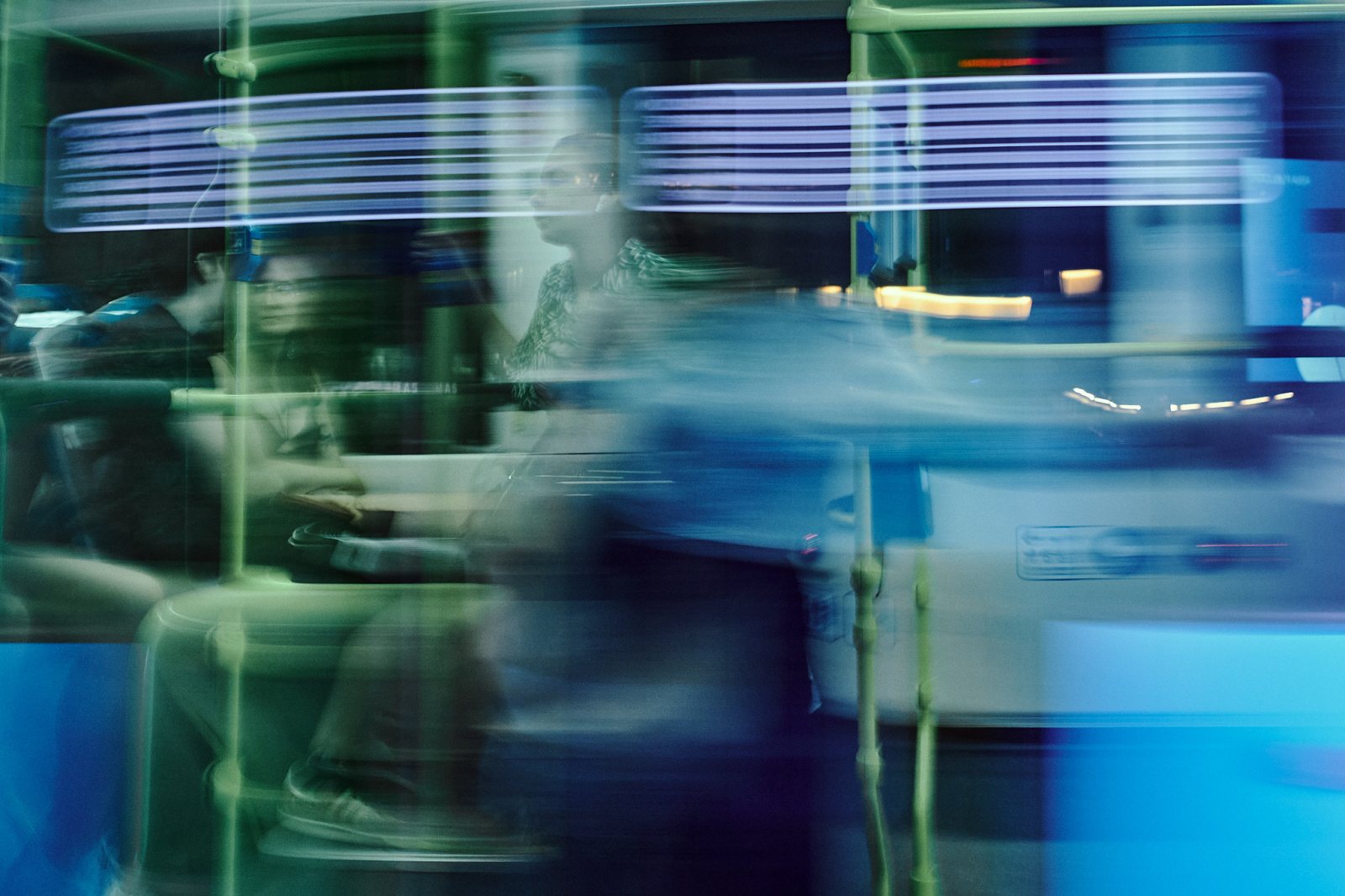 Talleres de Fotografía de Calle en Madrid con Rober Tomas en http://robertomasfoto.com 