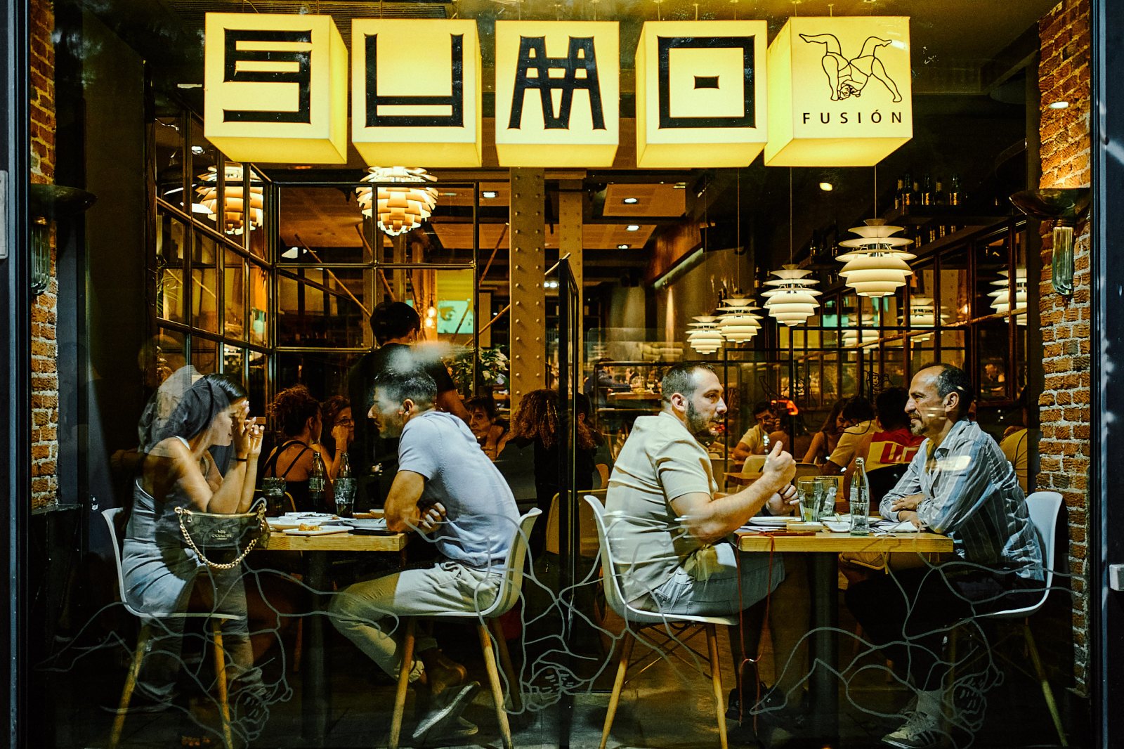 Talleres de Fotografía de Calle en Madrid con Rober Tomas en http://robertomasfoto.com 