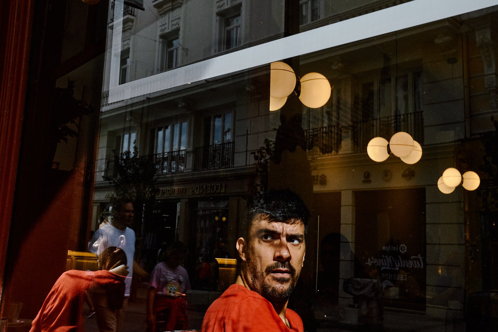 Curso de fotografia de calle con Rober Tomas en Madrid