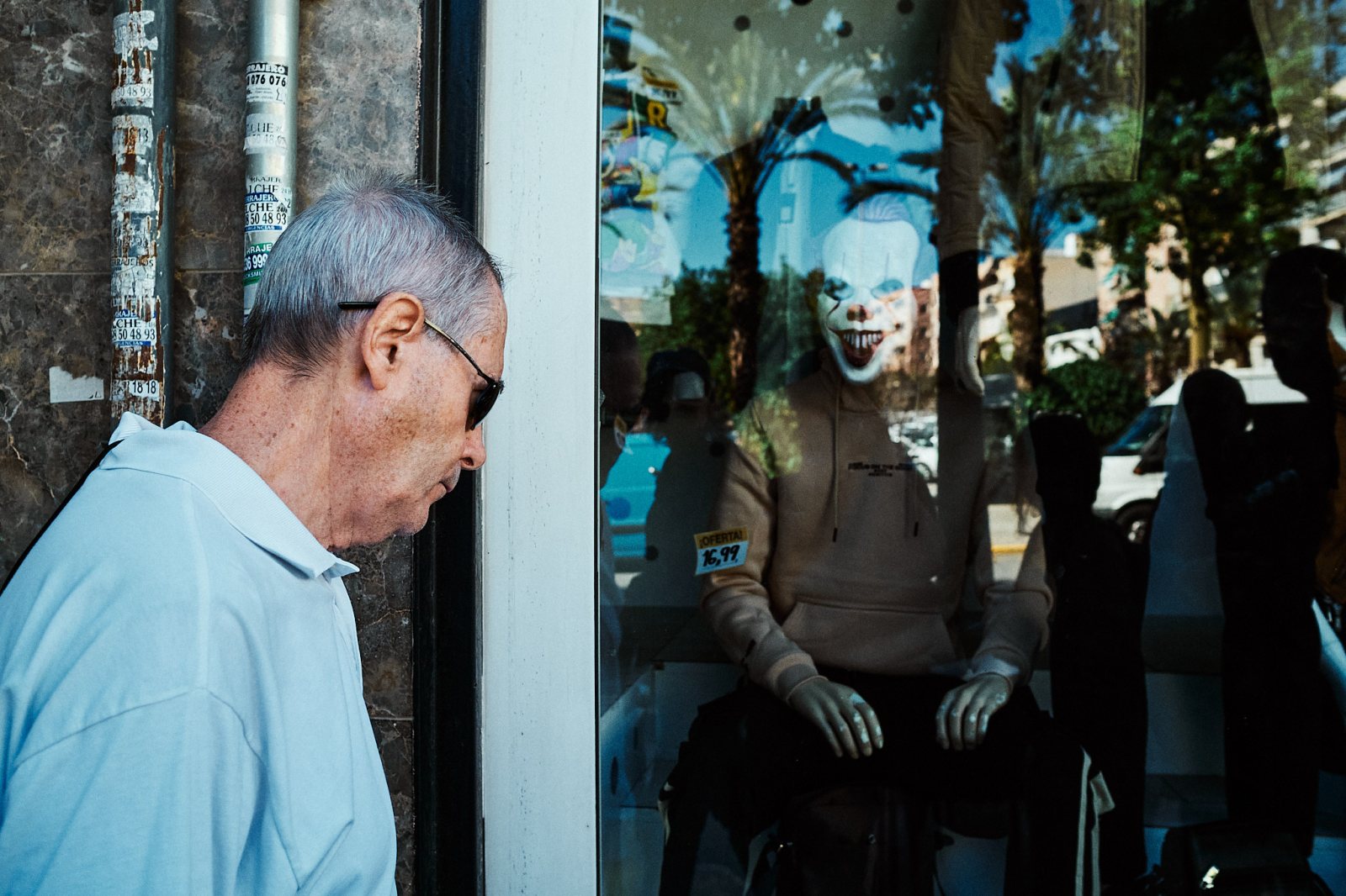 Taller de Fotografía de Calle en Elche con Rober Tomas en http://robertomasfoto.com 