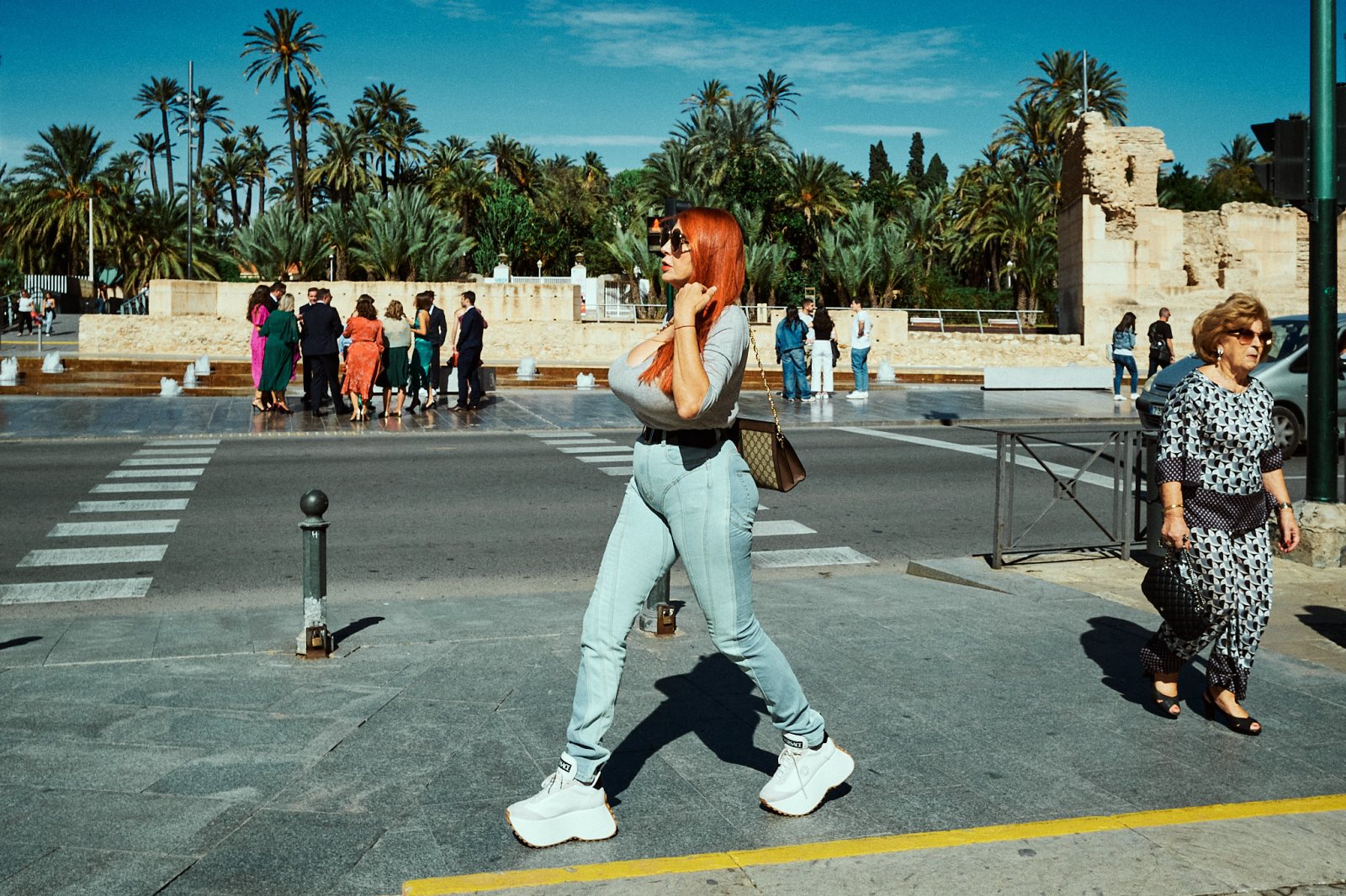 Taller de Fotografía de Calle en Elche con Rober Tomas en http://robertomasfoto.com 