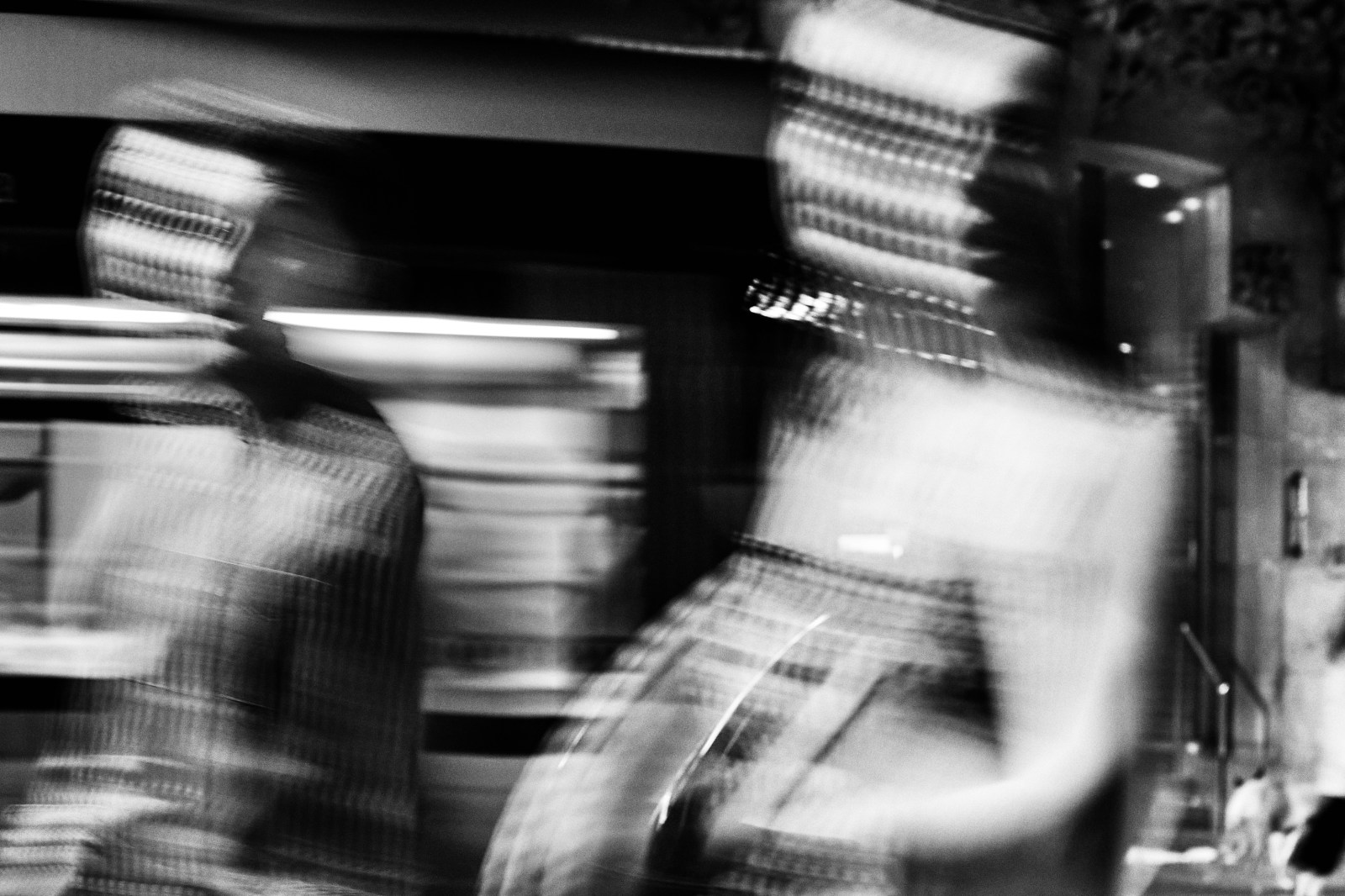 talleres y cursos de fotografia en Zaragoza con Rober Tomas