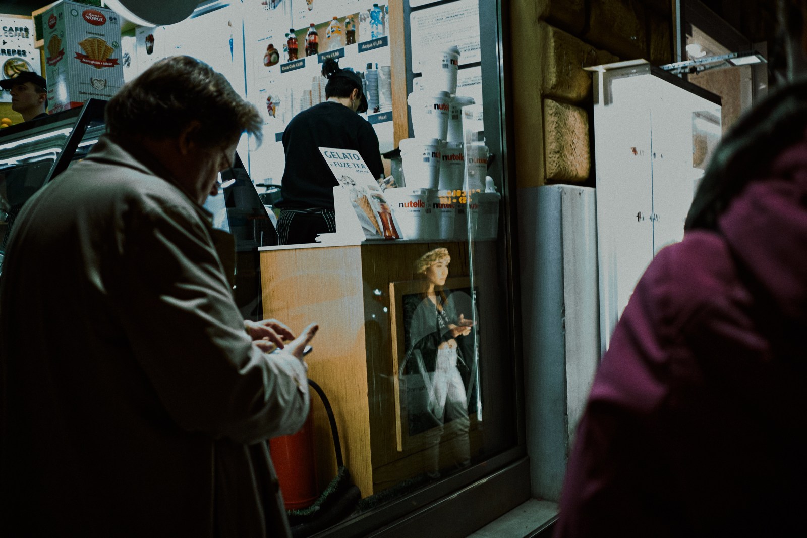 Talleres y cursos de fotografía de calle en Roma Italia con Rober Tomas en http://robertomasfoto.com 