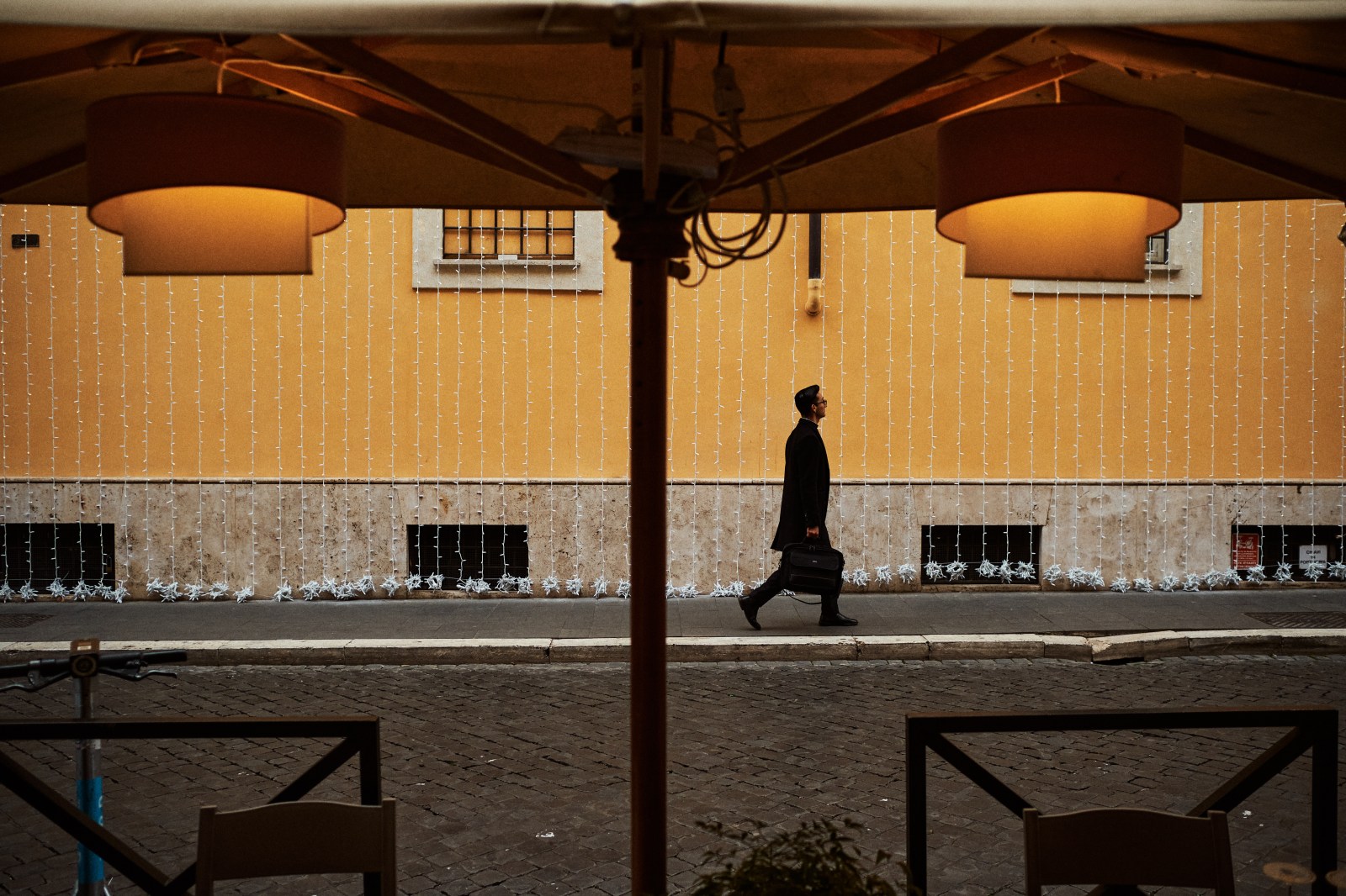 Talleres y cursos de fotografía de calle en Roma Italia con Rober Tomas en http://robertomasfoto.com 