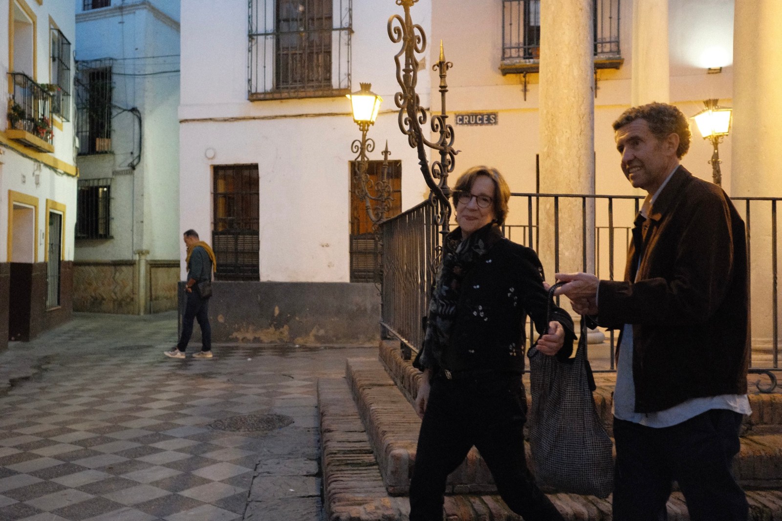 Talleres de fotografía de calle en Sevilla con Rober Tomas en http://robertomasfoto.com 