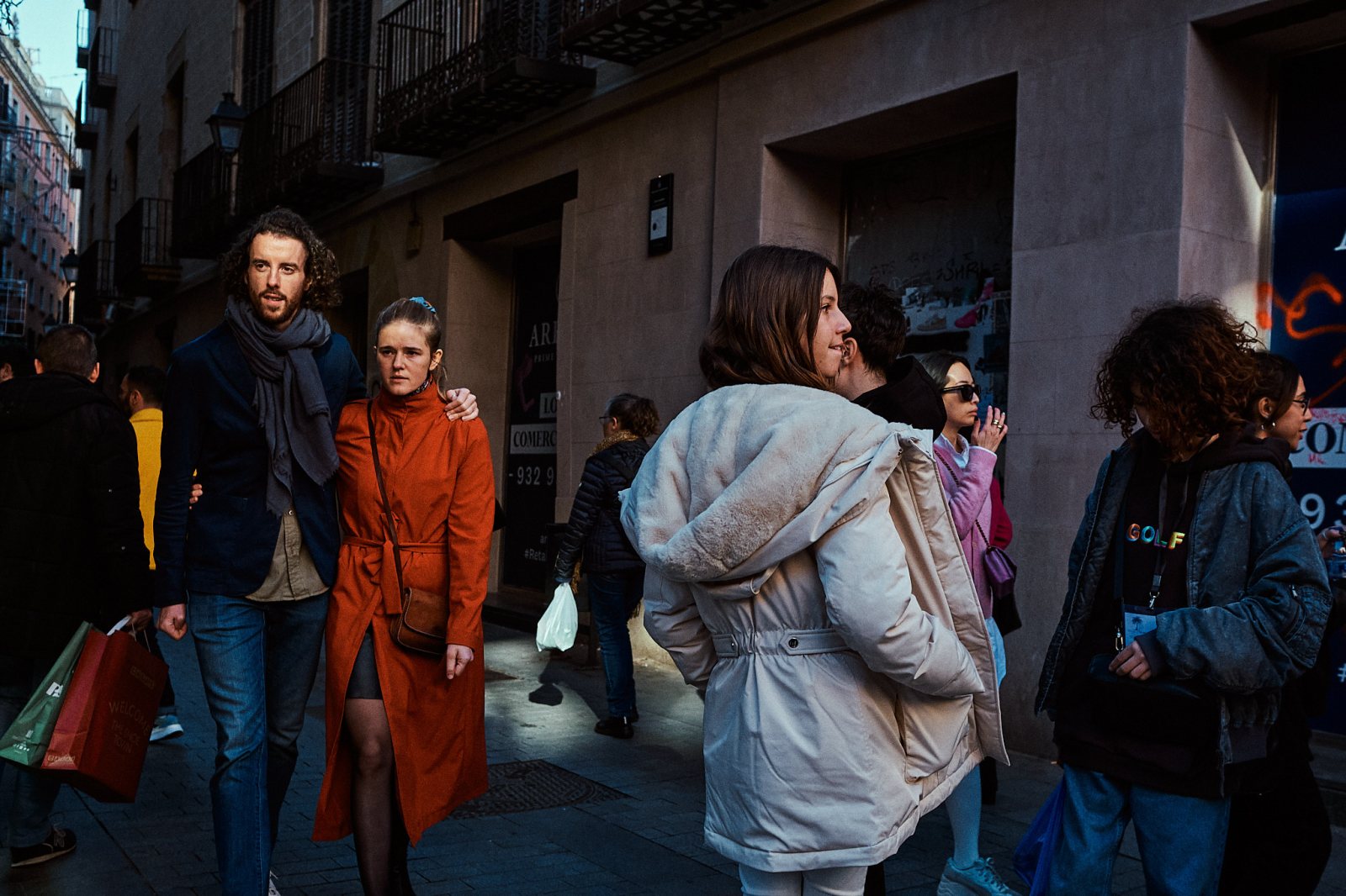 Talleres y cursos de fotografía de calle en Barcelona con Rober Tomás en http://robertomasfoto.com 