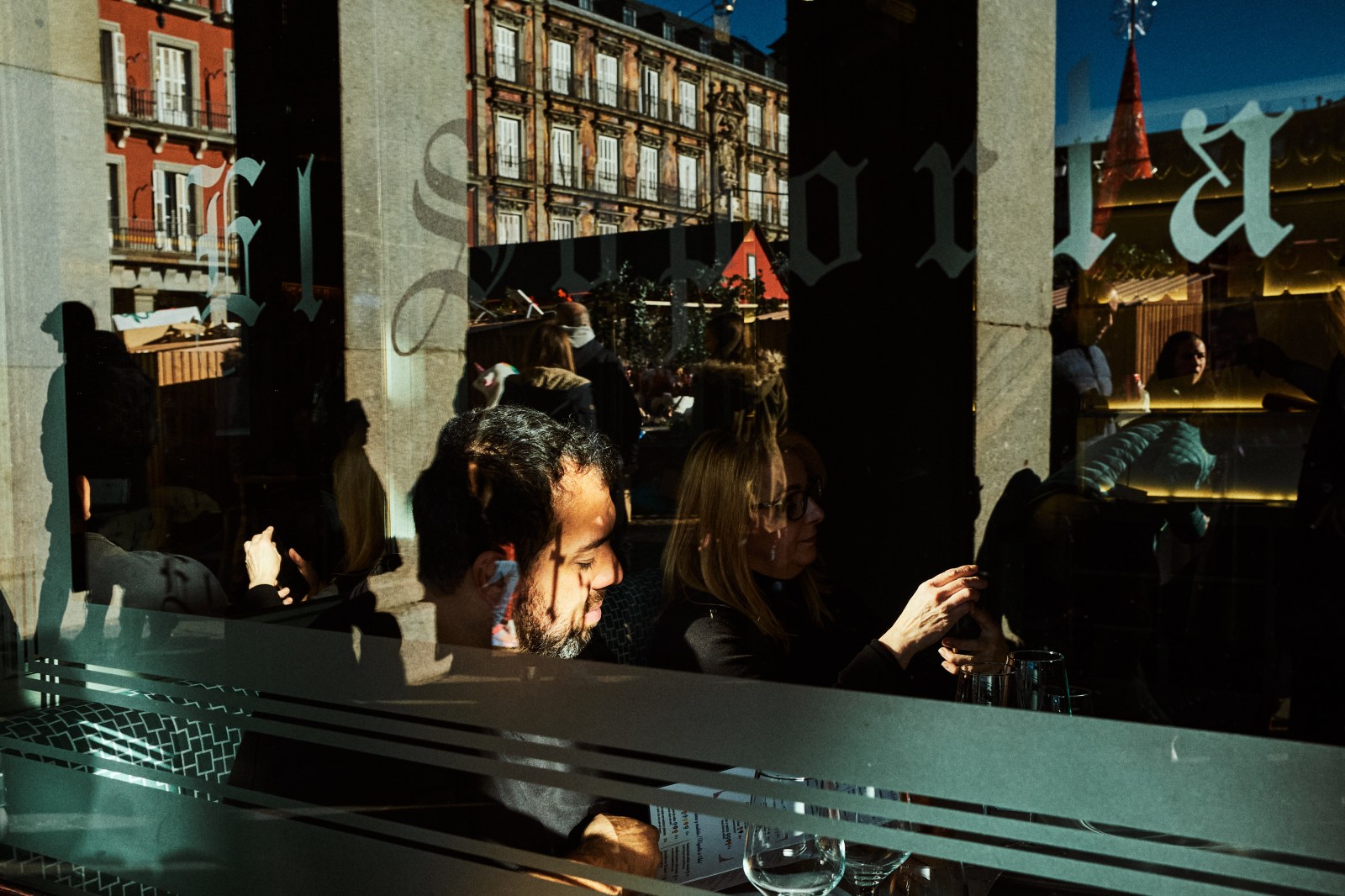 Talleres y cursos de fotografia en Madrid con Rober Tomás en http://robertomasfoto.com 