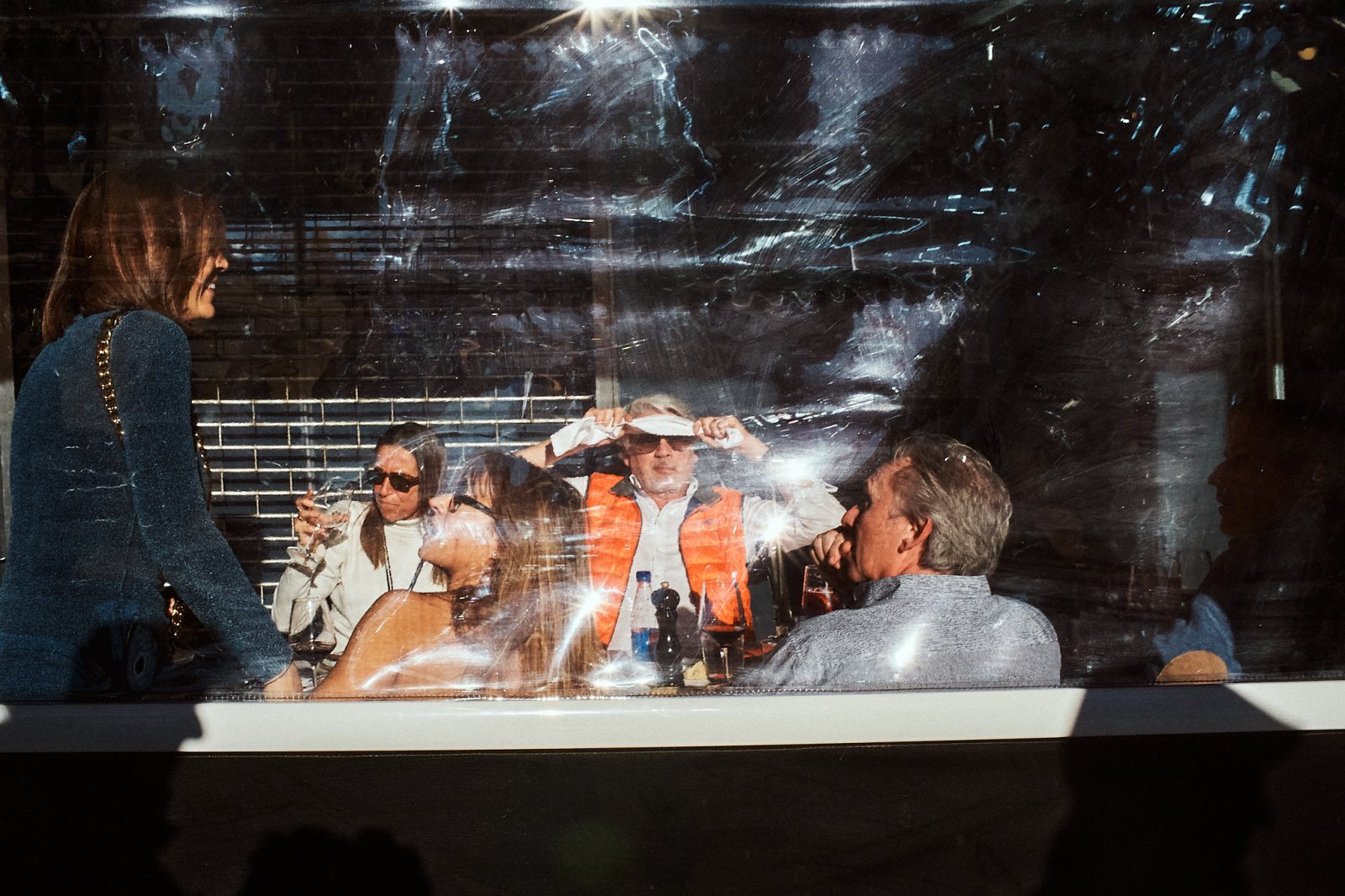 Talleres de fotografía de calle en Zaragoza con Rober Tomás en http://robertomasfoto.com 