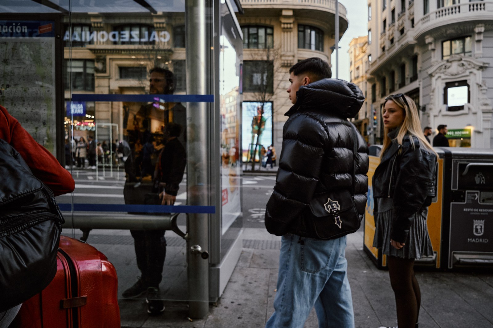 Talleres y cursos de fotografía de calle en Madrid con Rober Tomás en http://robertomasfoto.com 