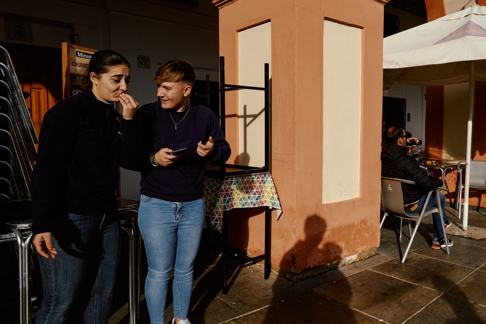 Talleres y Cursos de fotografia de calle en Cordoba con Rober Tomás en http://robertomasfoto.com 