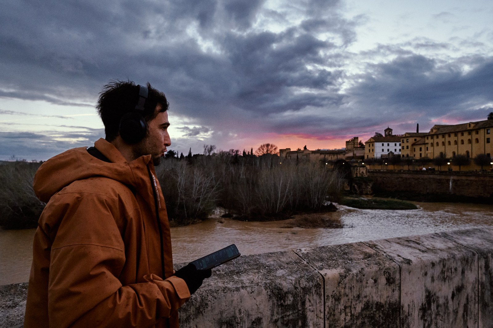 Talleres y Cursos de fotografia de calle en Cordoba con Rober Tomás en http://robertomasfoto.com 