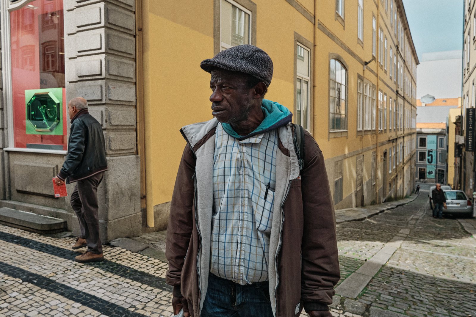 Talleres y cursos de fotografia de calle en Oporto (Portugal) con Rober Tomas en http://robertomasfoto.com 