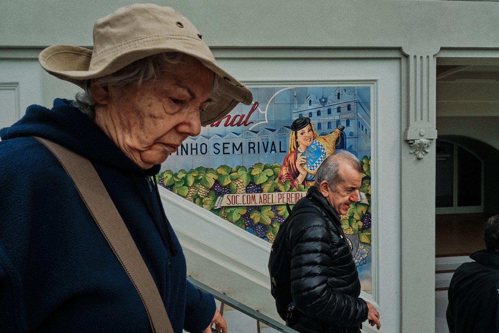 Talleres y cursos de fotografia de calle en Oporto (Portugal) con Rober Tomas en http://robertomasfoto.com 