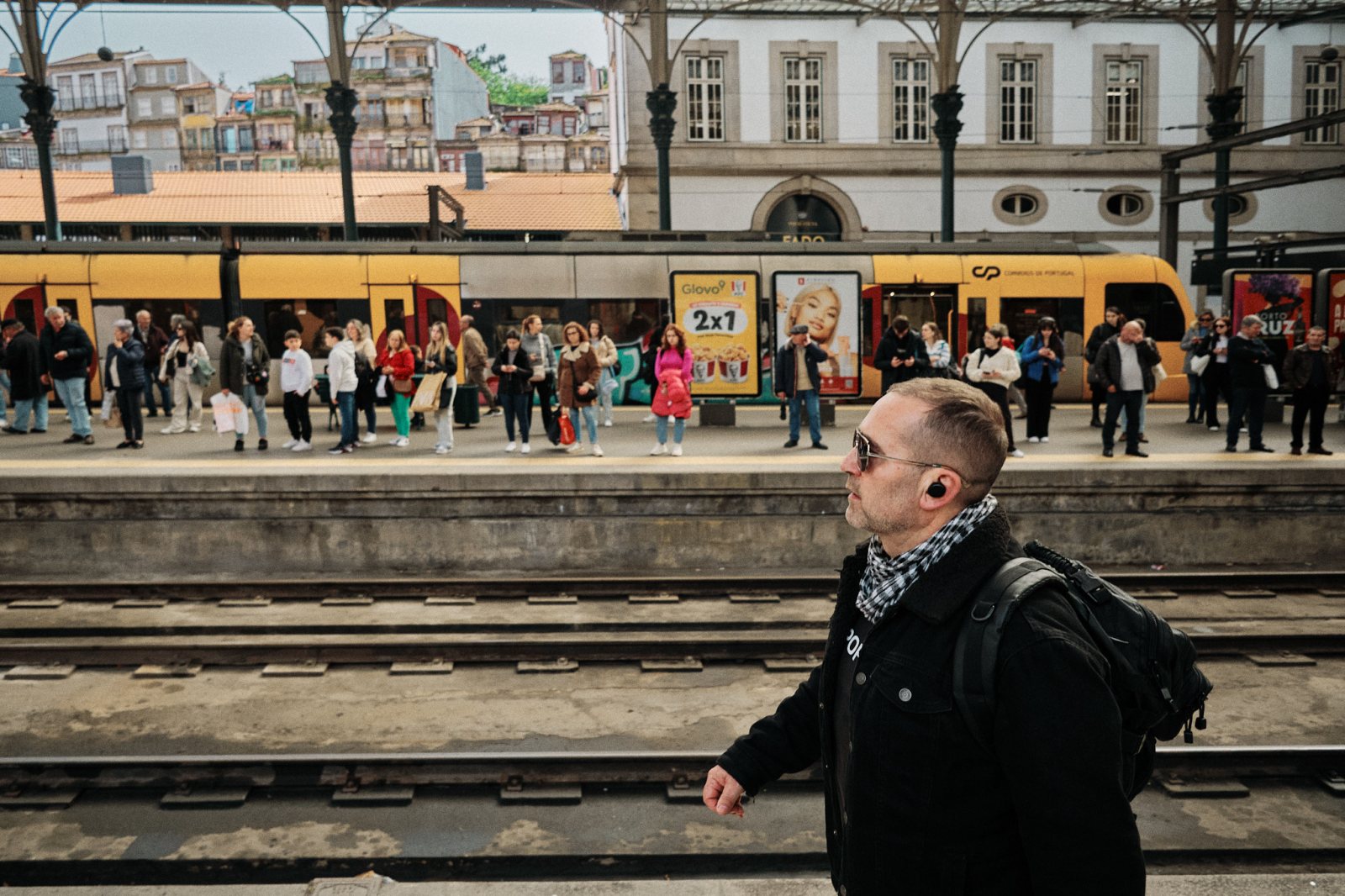 Talleres y cursos de fotografia de calle en Oporto (Portugal) con Rober Tomas en http://robertomasfoto.com 