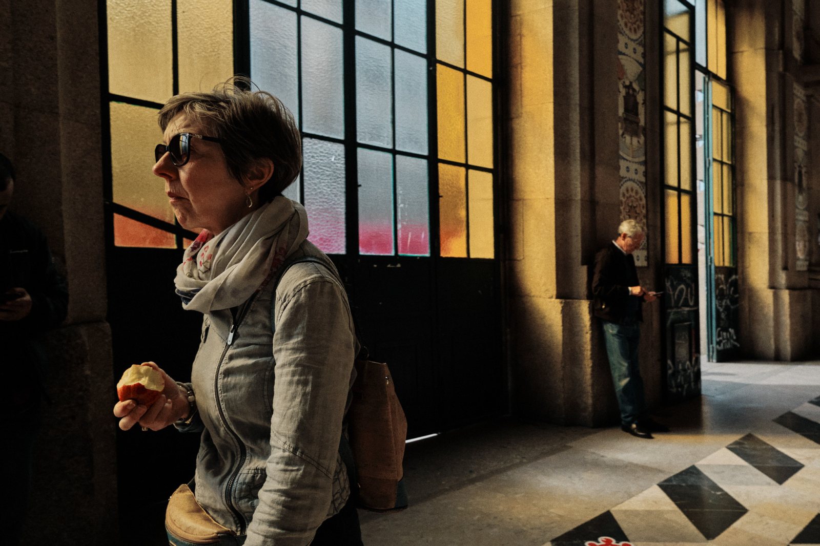 Talleres y cursos de fotografia de calle en Oporto (Portugal) con Rober Tomas en http://robertomasfoto.com 