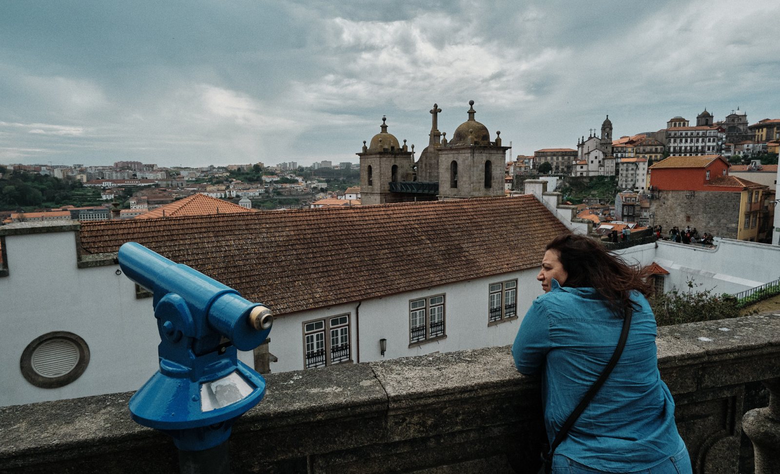 Talleres y cursos de fotografia de calle en Oporto (Portugal) con Rober Tomas en http://robertomasfoto.com 
