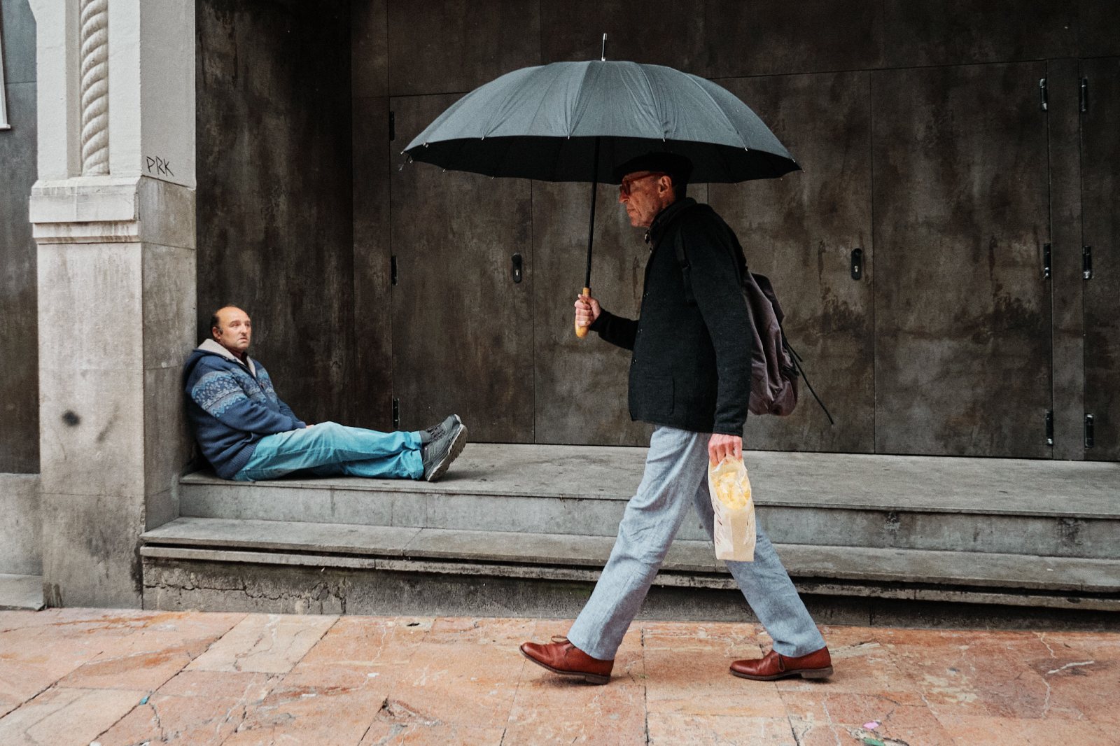 Taller de fotografía de calle con Rober Tomás en Oviedo en http://robertomasfoto.com 