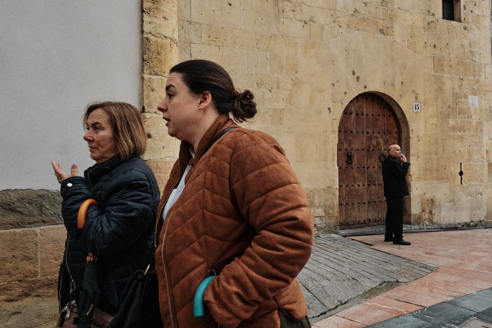 Taller de fotografía de calle con Rober Tomás en Oviedo en http://robertomasfoto.com 