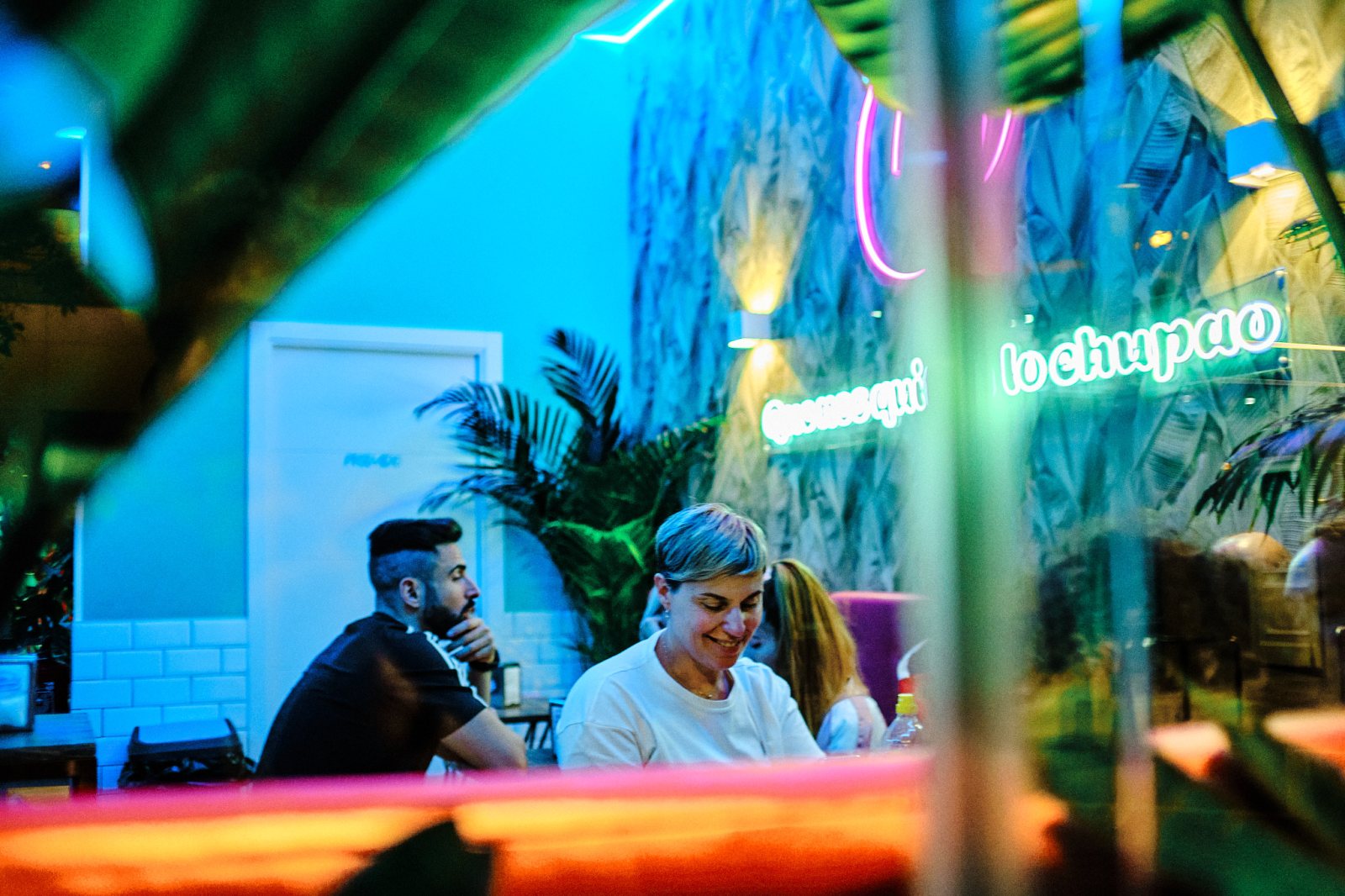 taller de fotografia de calle nocturna en Zaragoza con Rober Tomás en http://robertomasfoto.com 