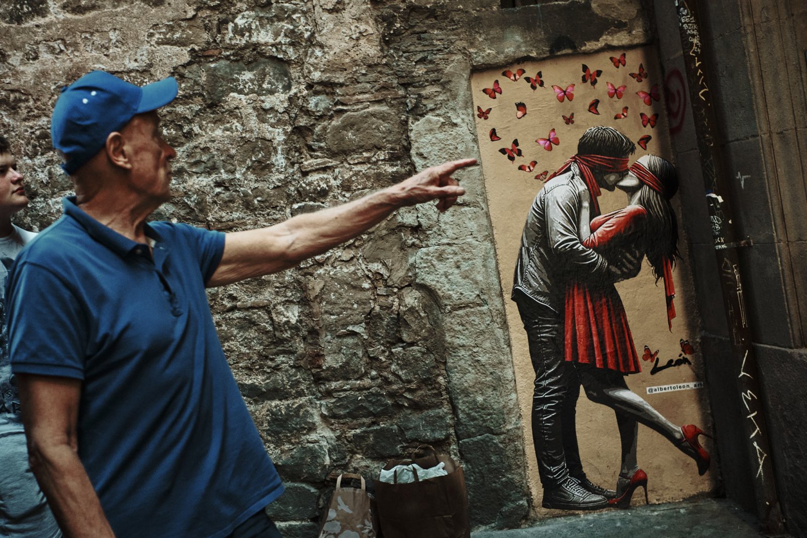 Talleres y cursos de fotografía de calle en Barcelona con Rober Tomas en http://robertomasfoto.com 