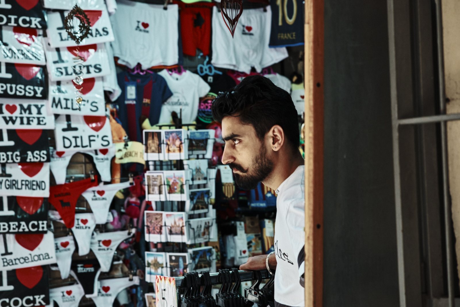 Talleres y cursos de fotografía de calle en Barcelona con Rober Tomas en http://robertomasfoto.com 