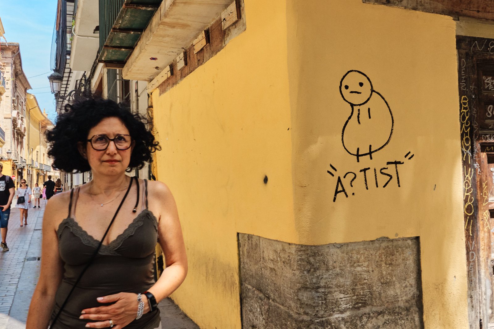 Talleres y cursos de fotografía de calle en Valencia con Rober Tomas en http://robertomasfoto.com 