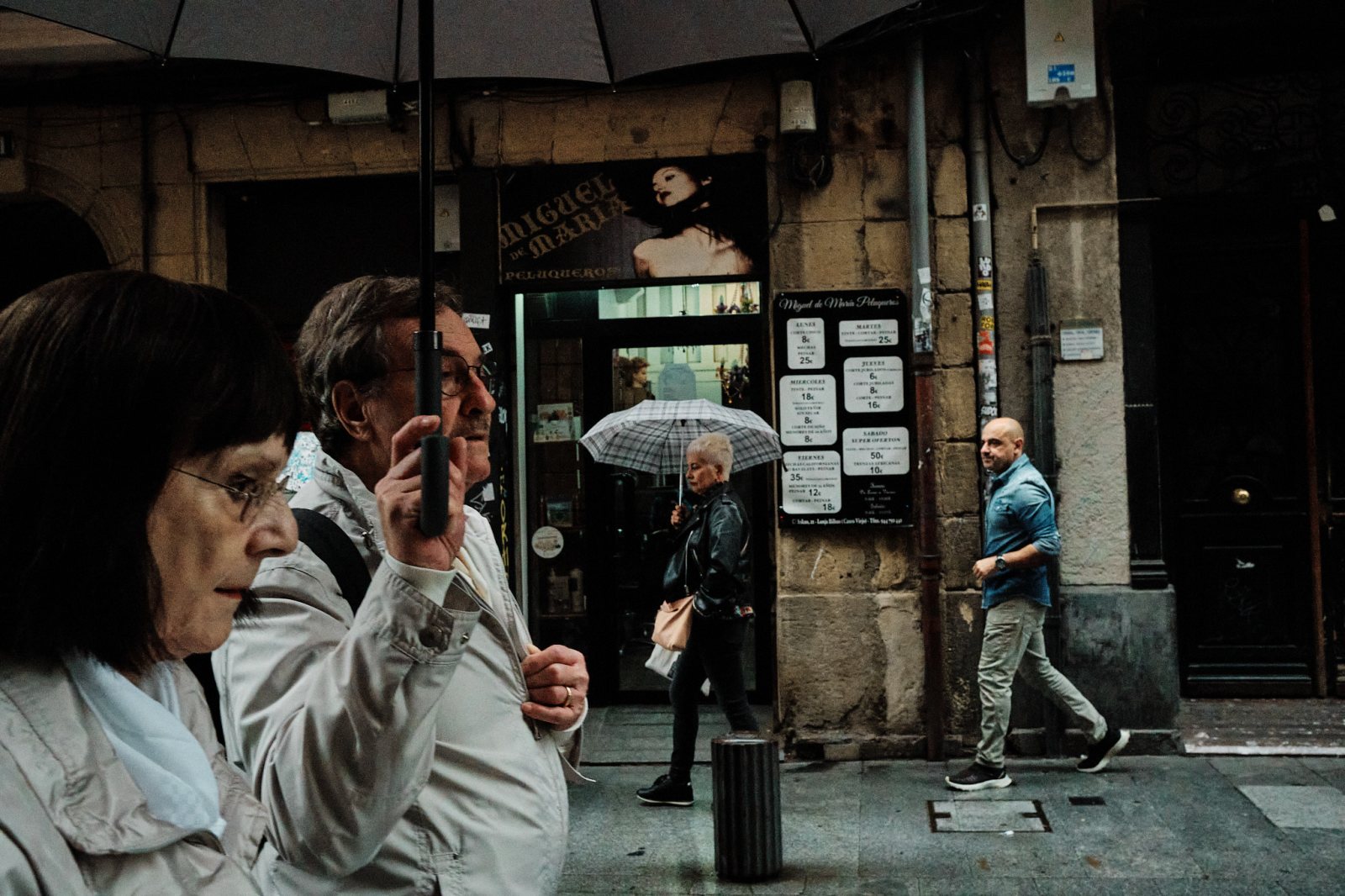 talleres y cursos de fotografía de calle en Bilbao con Rober Tomás en http://robertomasfoto.com 