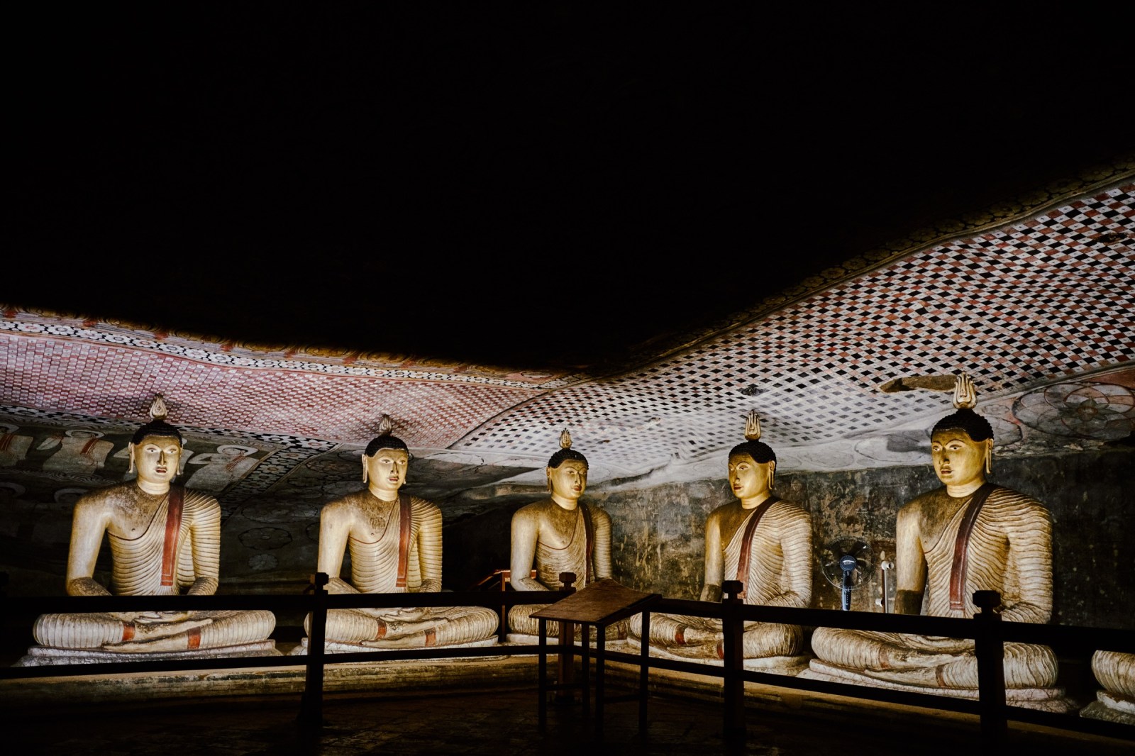 Viaje fotográfico a Sri Lanka con Rober Tomás y Sergio Otegui de Nadainlcuido.com
