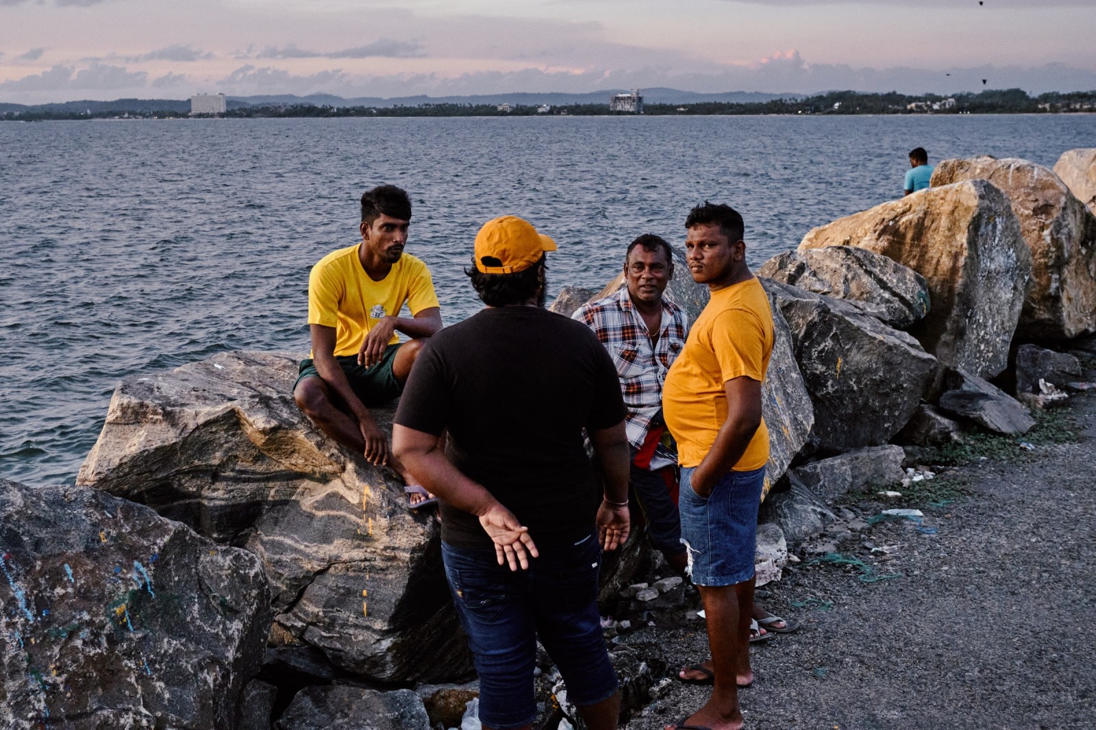 Viaje fotográfico a Sri Lanka con Rober Tomás y Sergio Otegui de Nadainlcuido.com