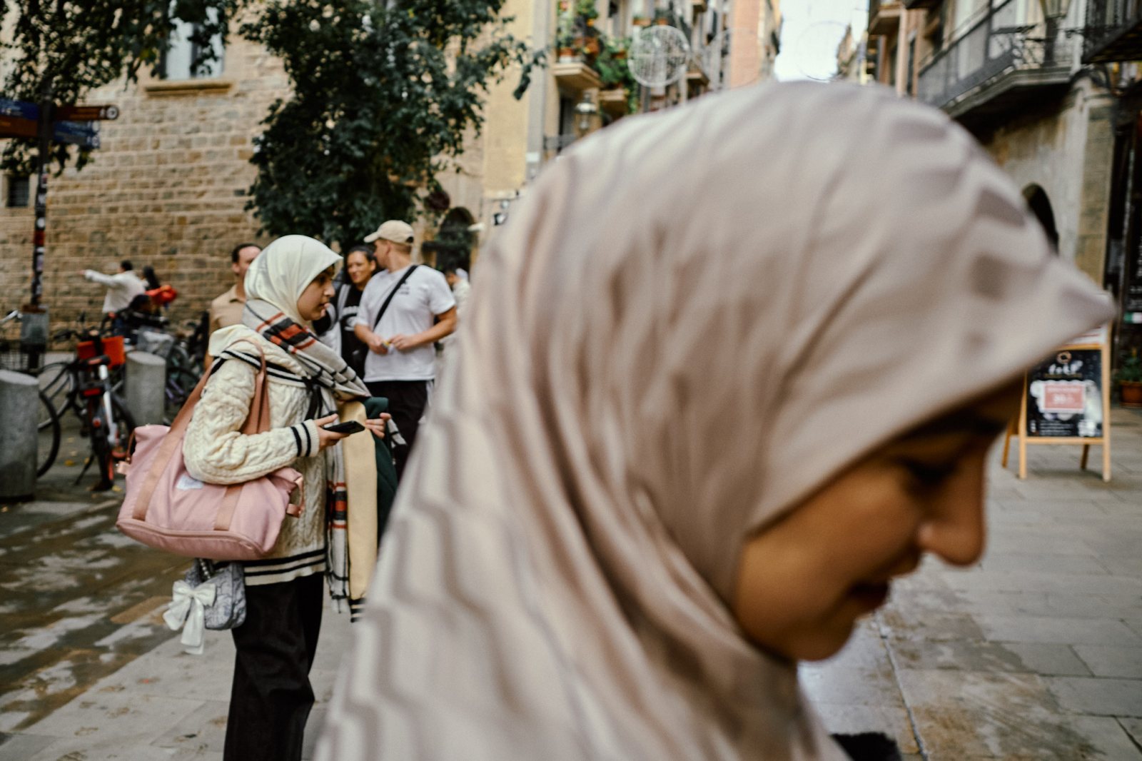 Taller de fotografía de calle con Rober Tomas en Barcelona http://robertomasfoto.com 