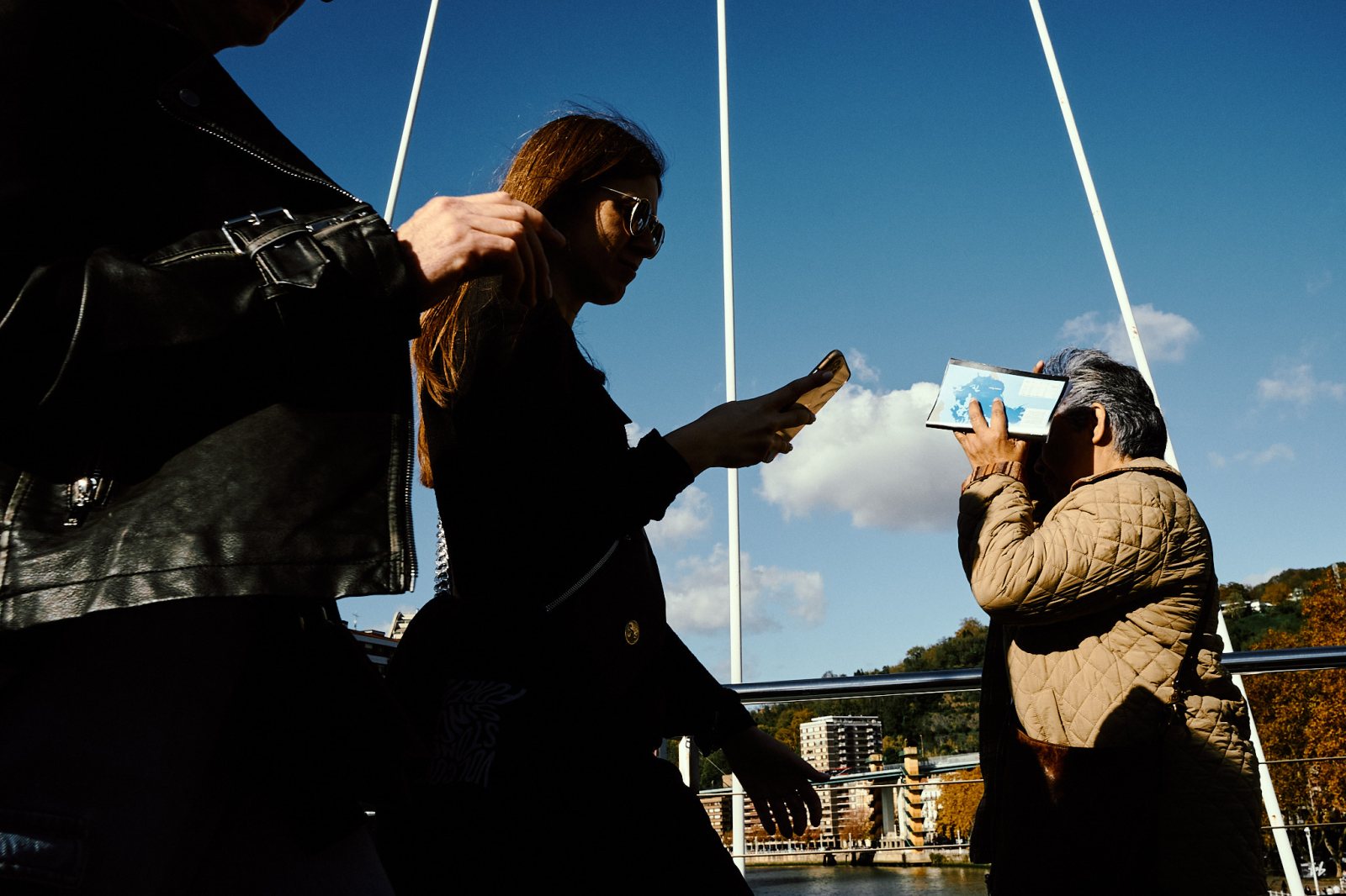 Talleres de inmersión en Fotografia de Calle en Bilbao con Rober Tomas en http://robertomasfoto.com 