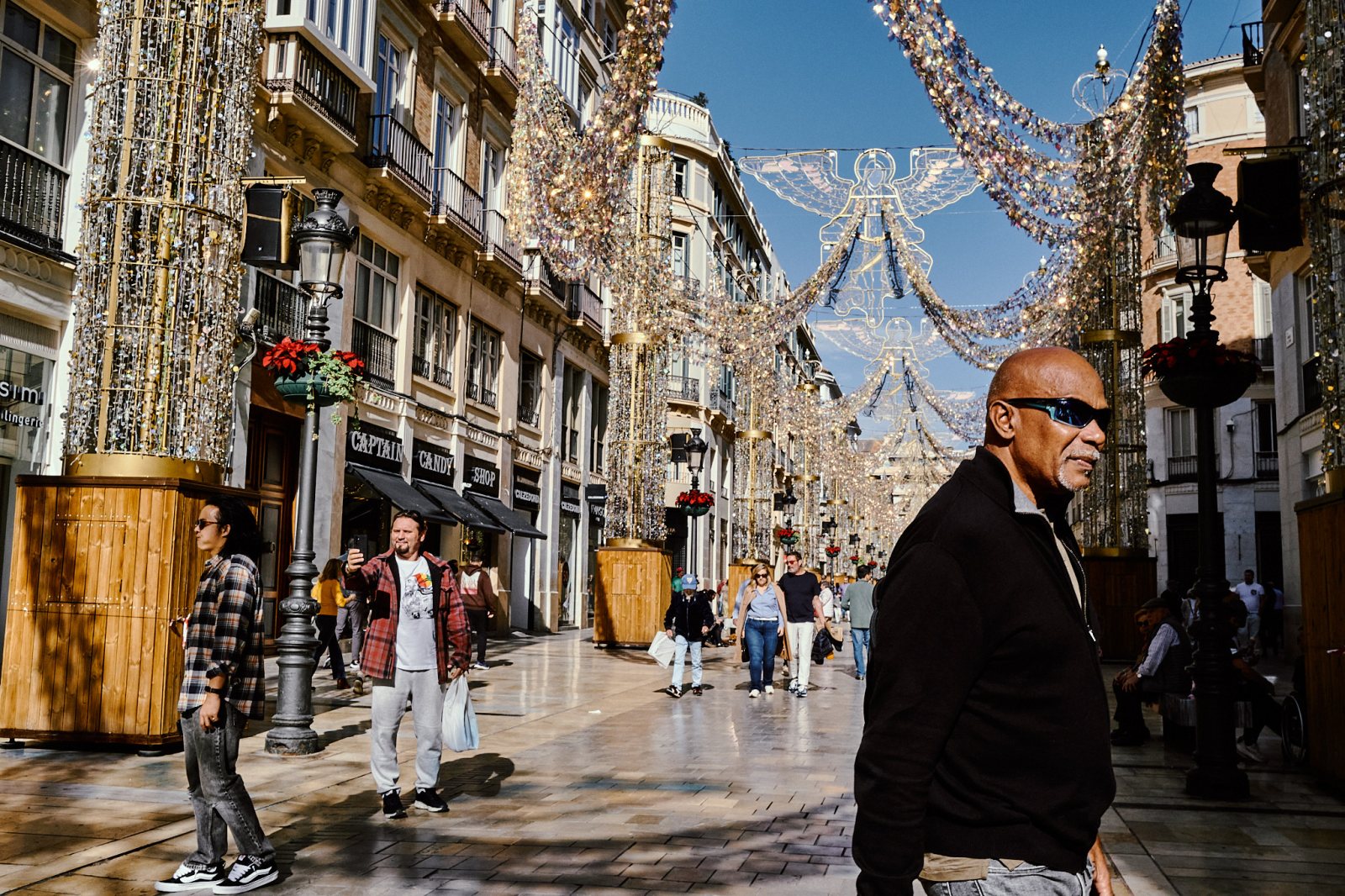 taller de fotografia de calle en Málaga con Rober Tomás en http://robertomasfoto.com 