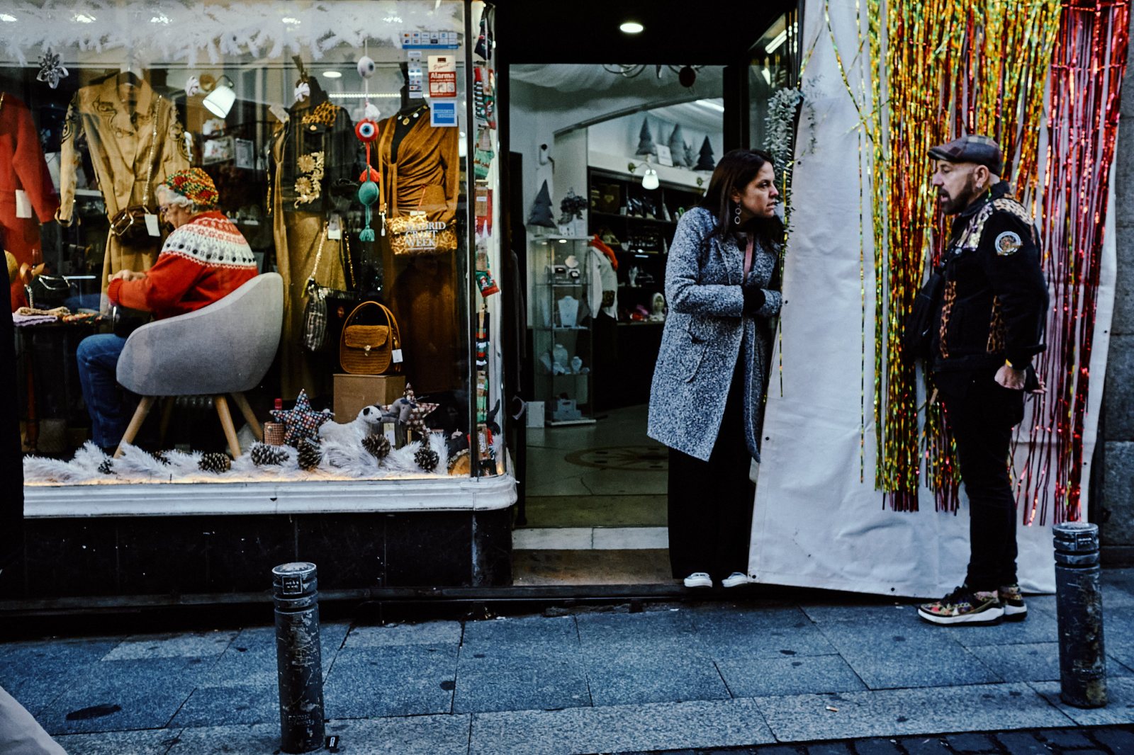 Talleres y cursos de Fotografía de Calle en Madrid con Rober Tomas en http://robertomasfoto.com 