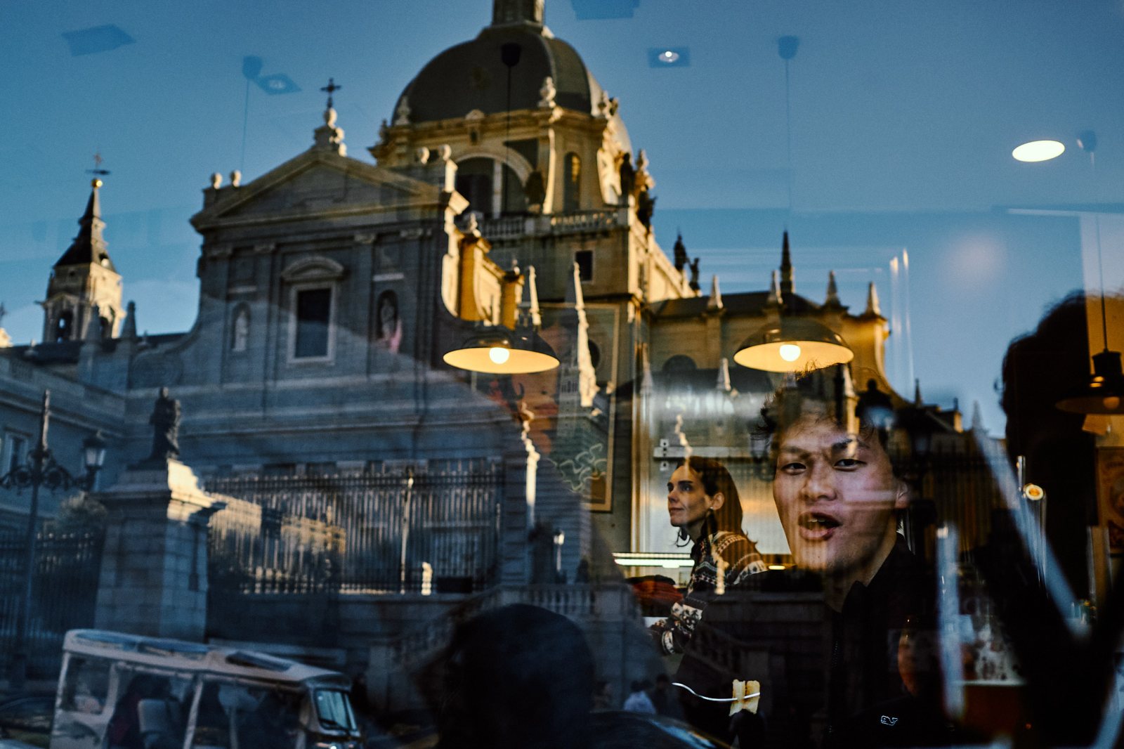 Talleres y cursos de Fotografía de Calle en Madrid con Rober Tomas en http://robertomasfoto.com 