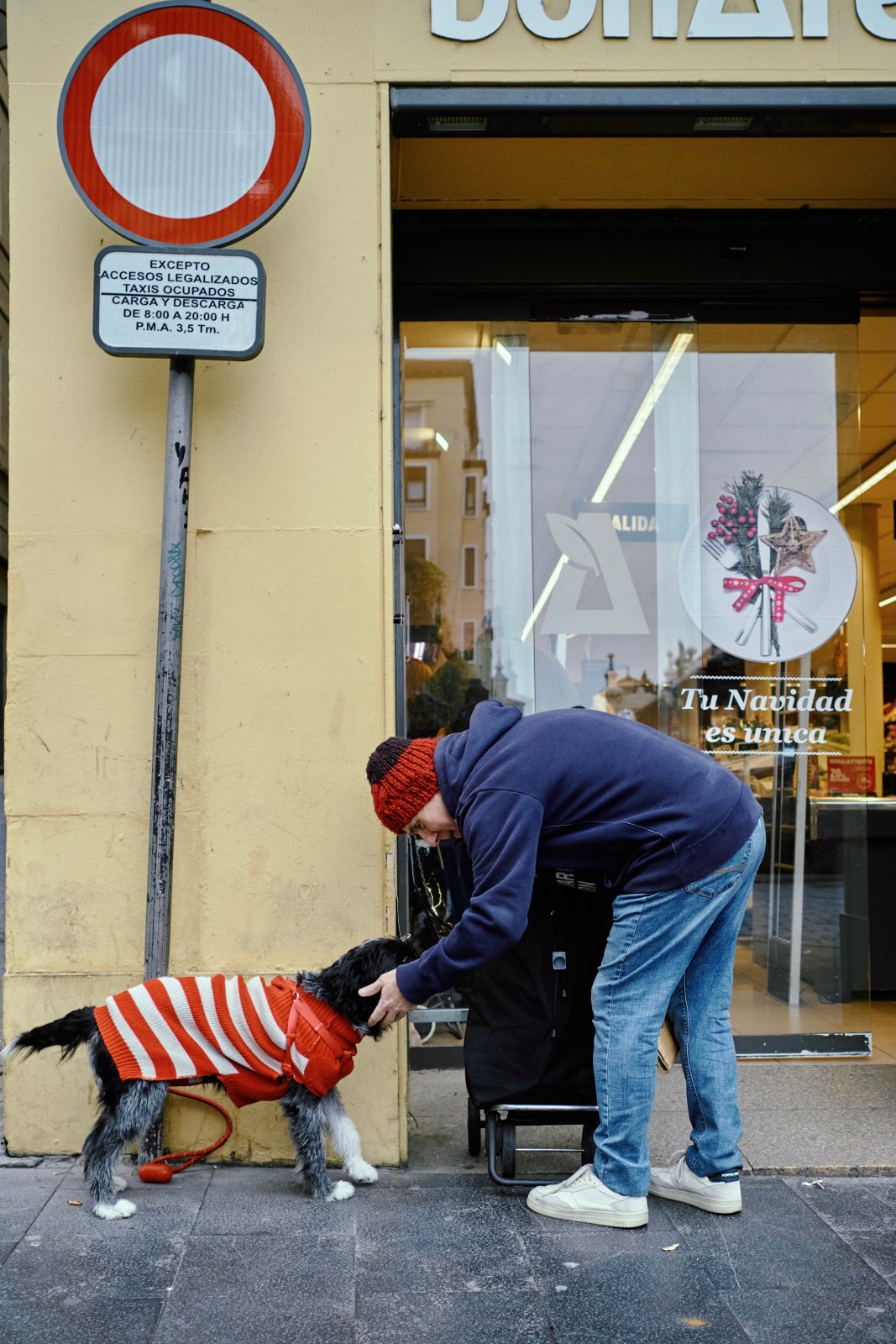 Talleres y cursos de fotografia de calle en Zaragoza con Rober Tomas, en http://robertomasfoto.com 