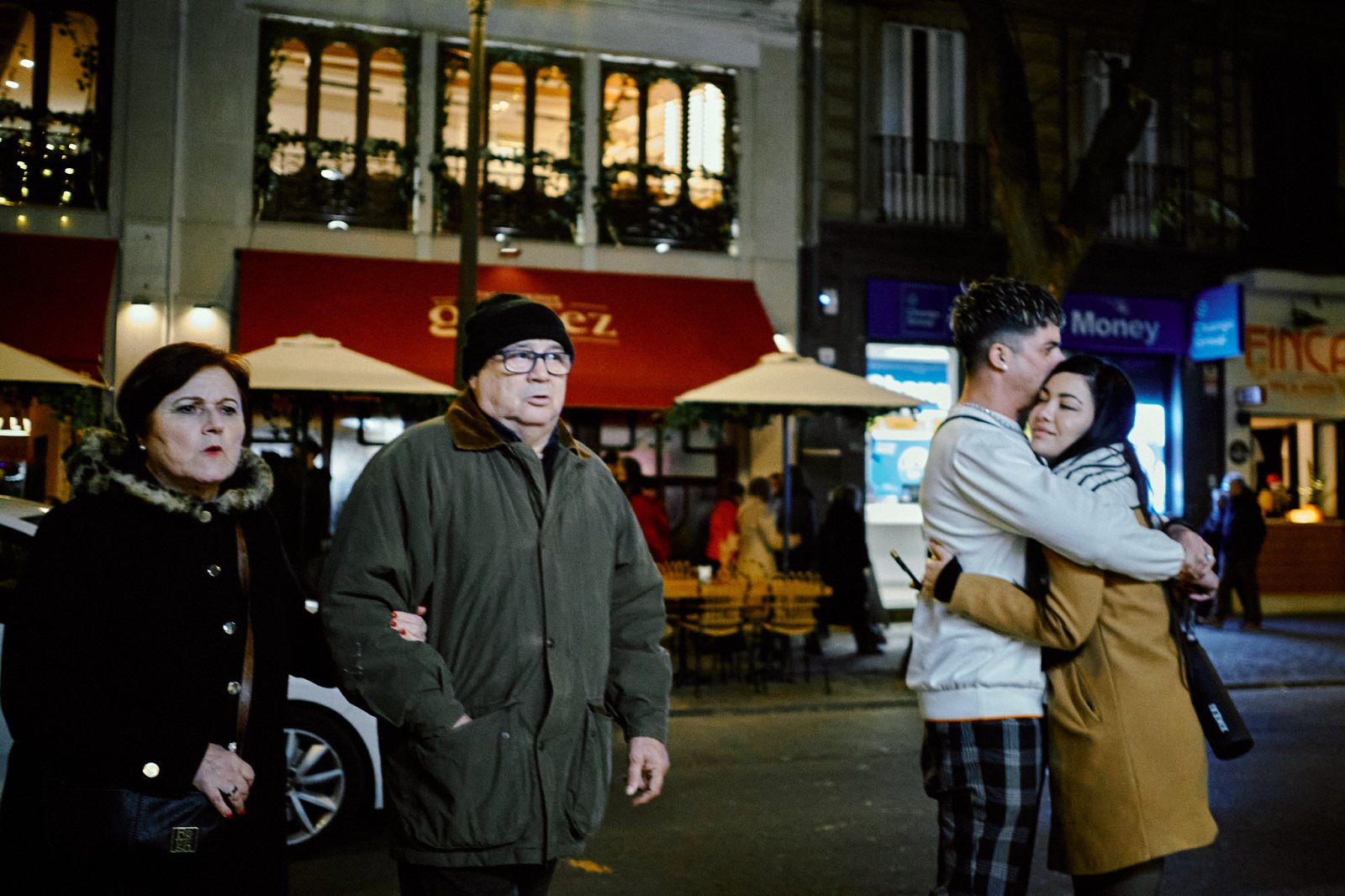 Taller de fotografia de calle en Valencia con Rober Tomás en http://robertomasfoto.com 