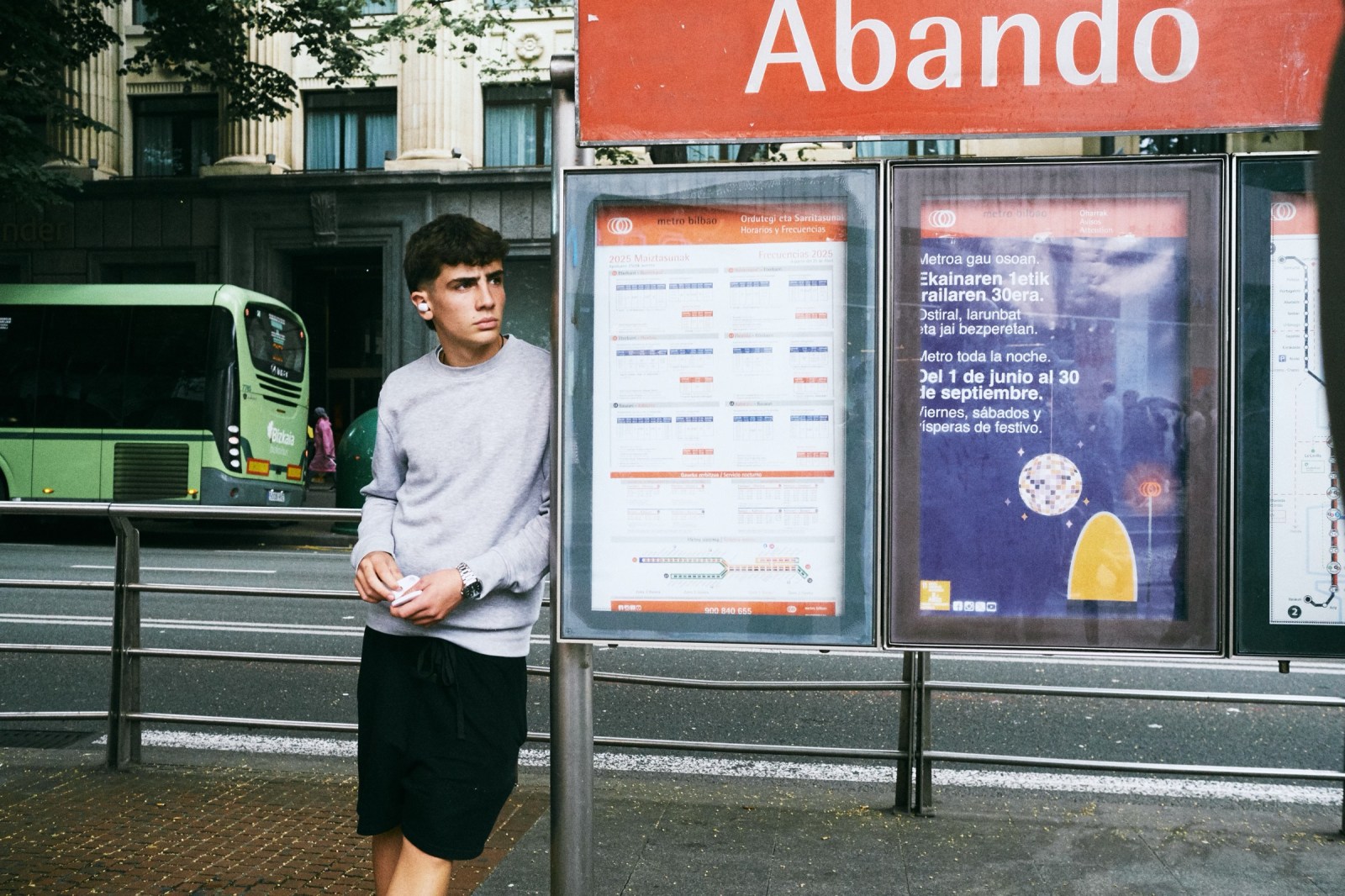 Talleres de Inmersión en Fotografia de Calle con Rober Tomas