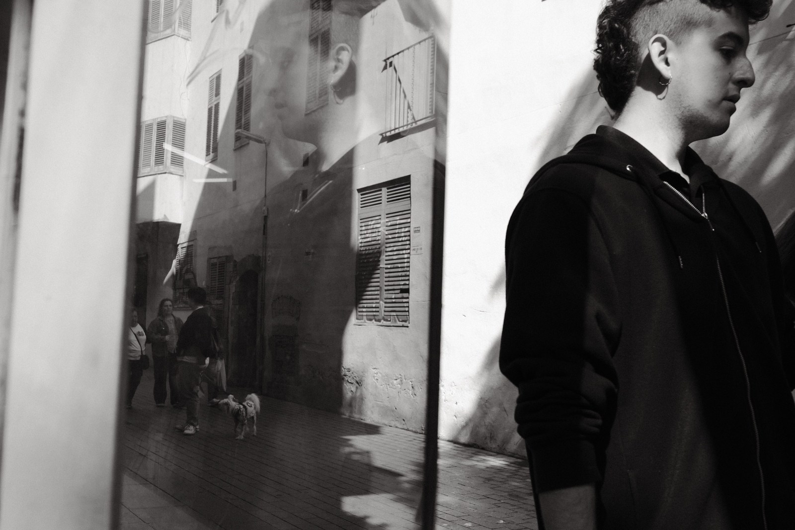 Cursos y talleres de fotografia de calle en Barcelona con Rober Tomas en http://robertomasfoto.com 