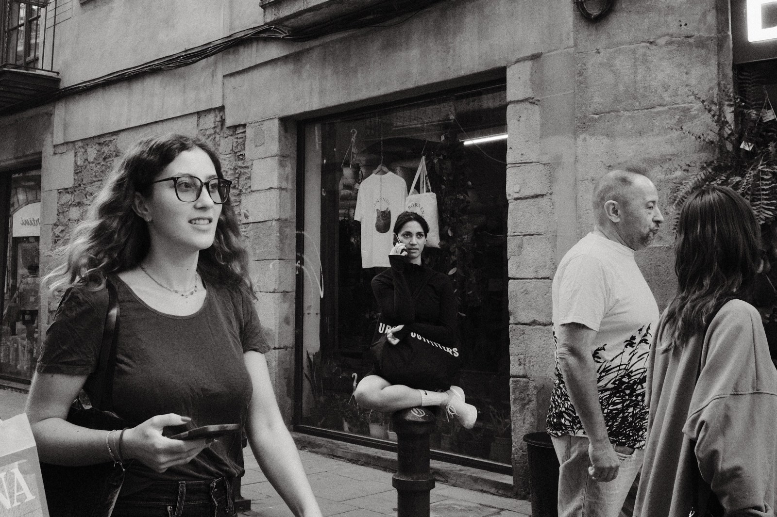 Cursos y talleres de fotografia de calle en Barcelona con Rober Tomas en http://robertomasfoto.com 