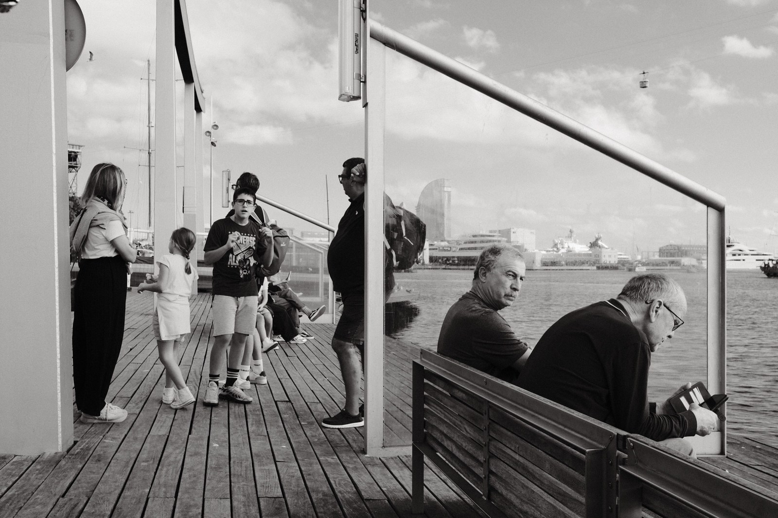 Cursos y talleres de fotografia de calle en Barcelona con Rober Tomas en http://robertomasfoto.com 