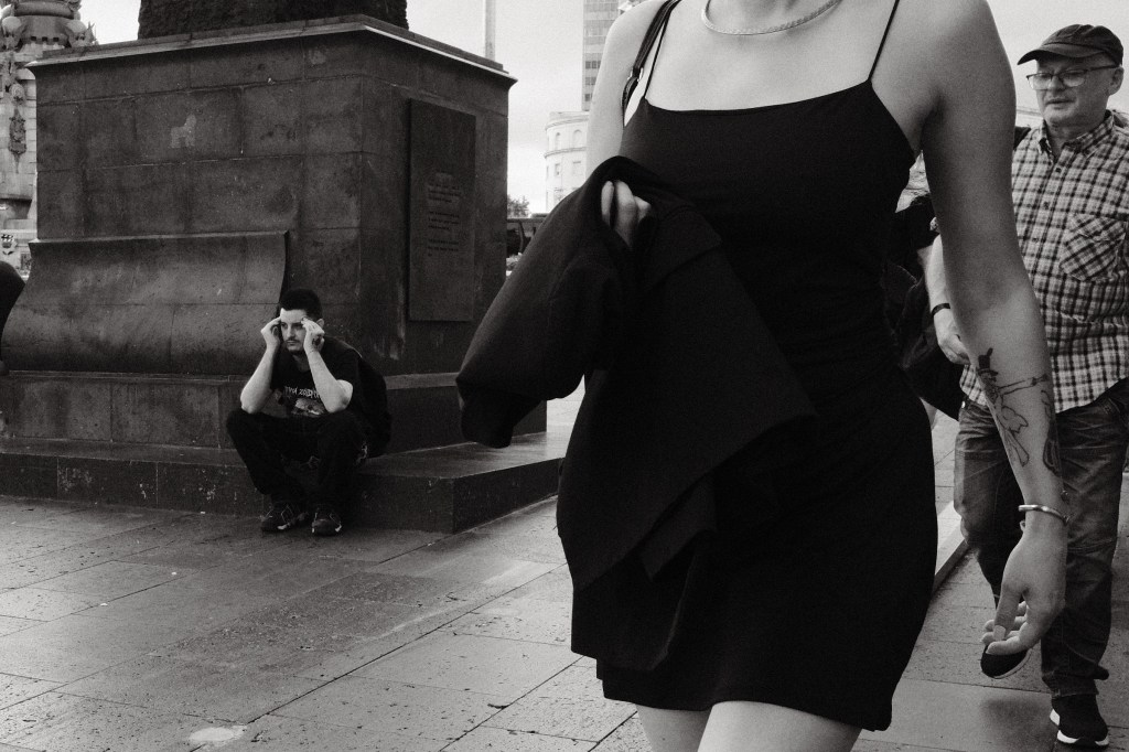 Cursos y talleres de fotografia de calle en Barcelona con Rober Tomas en http://robertomasfoto.com